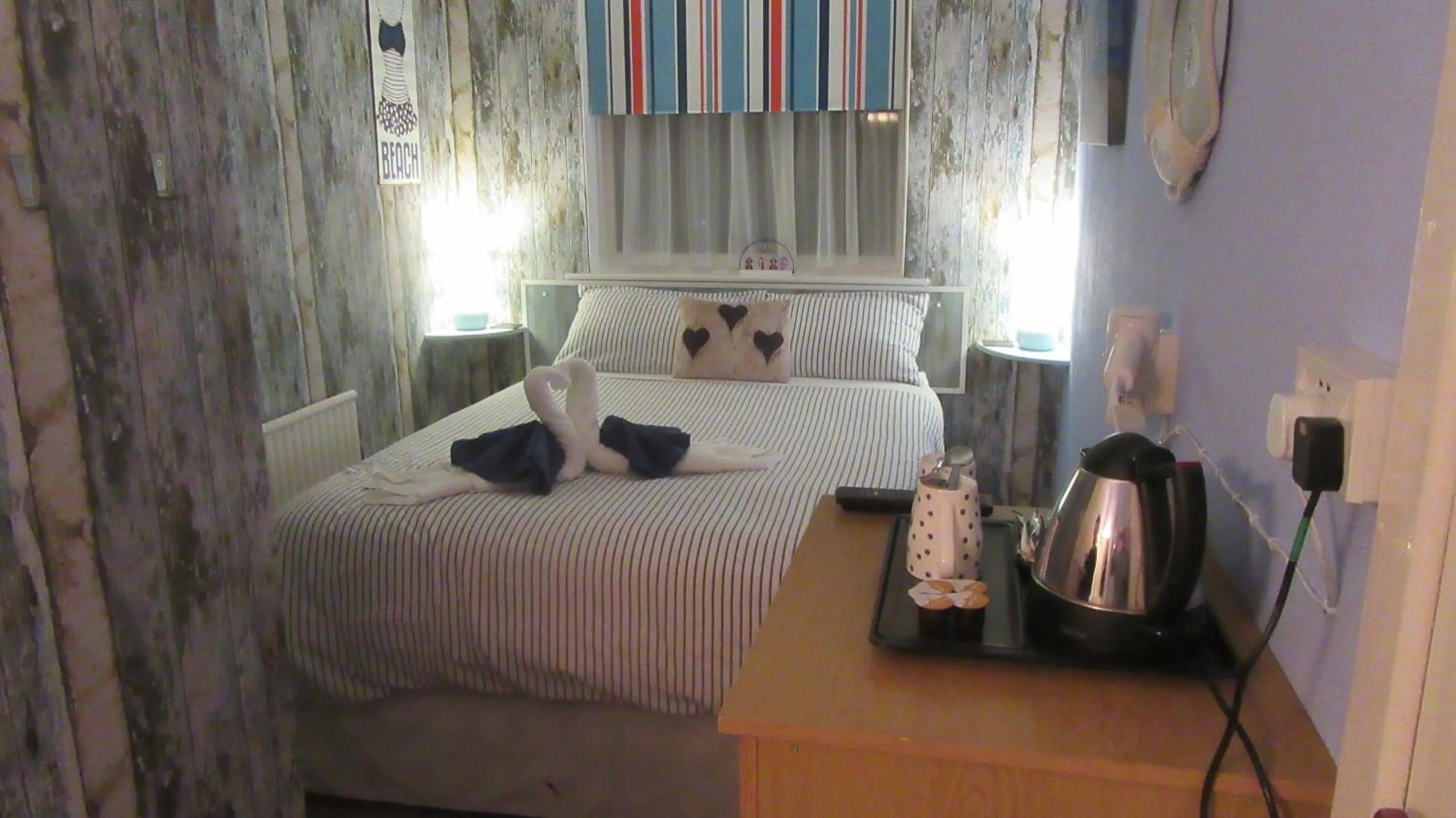 Bedroom, Bed in The Rowan Hotel