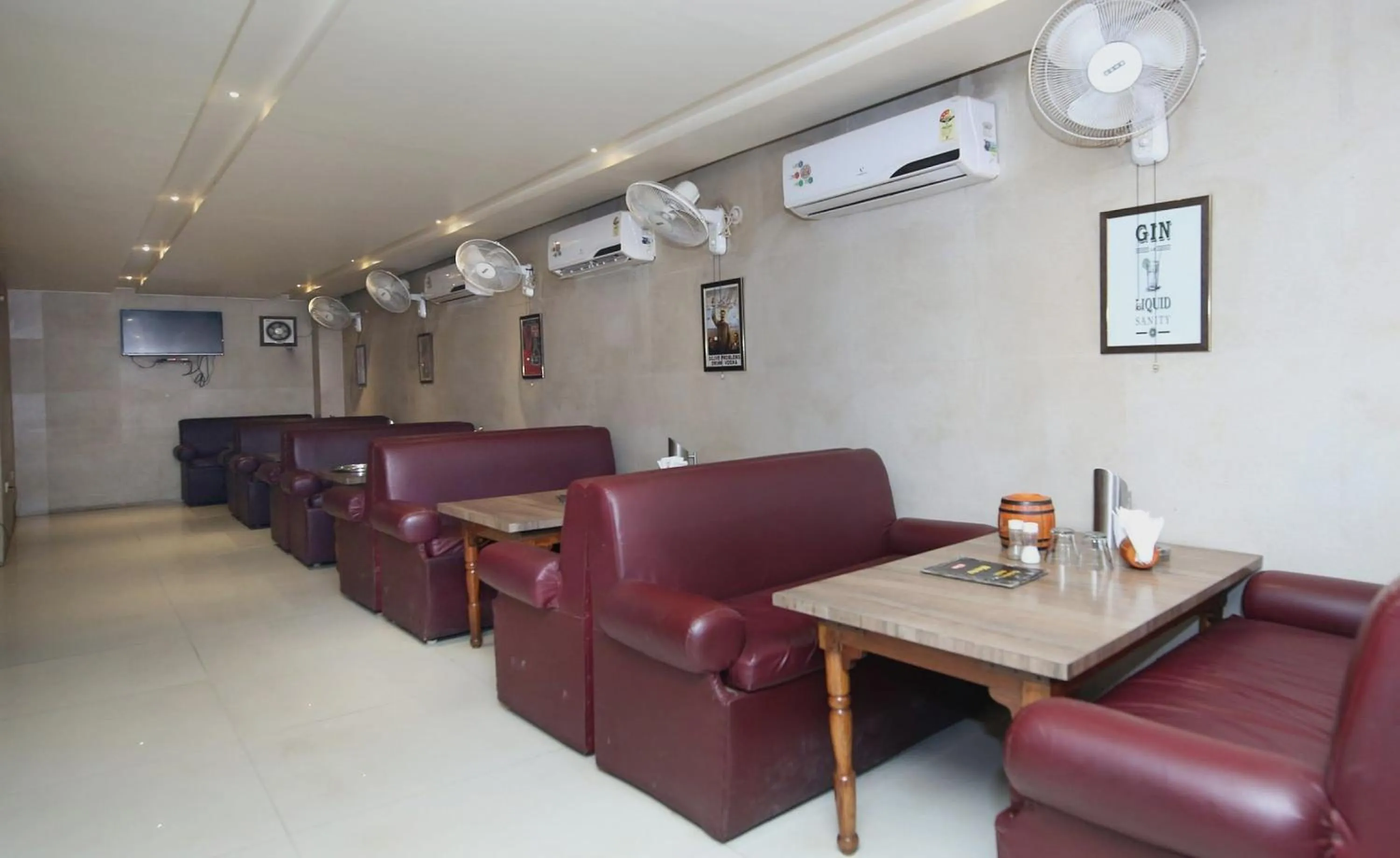 Restaurant/places to eat in Capital O Kartik