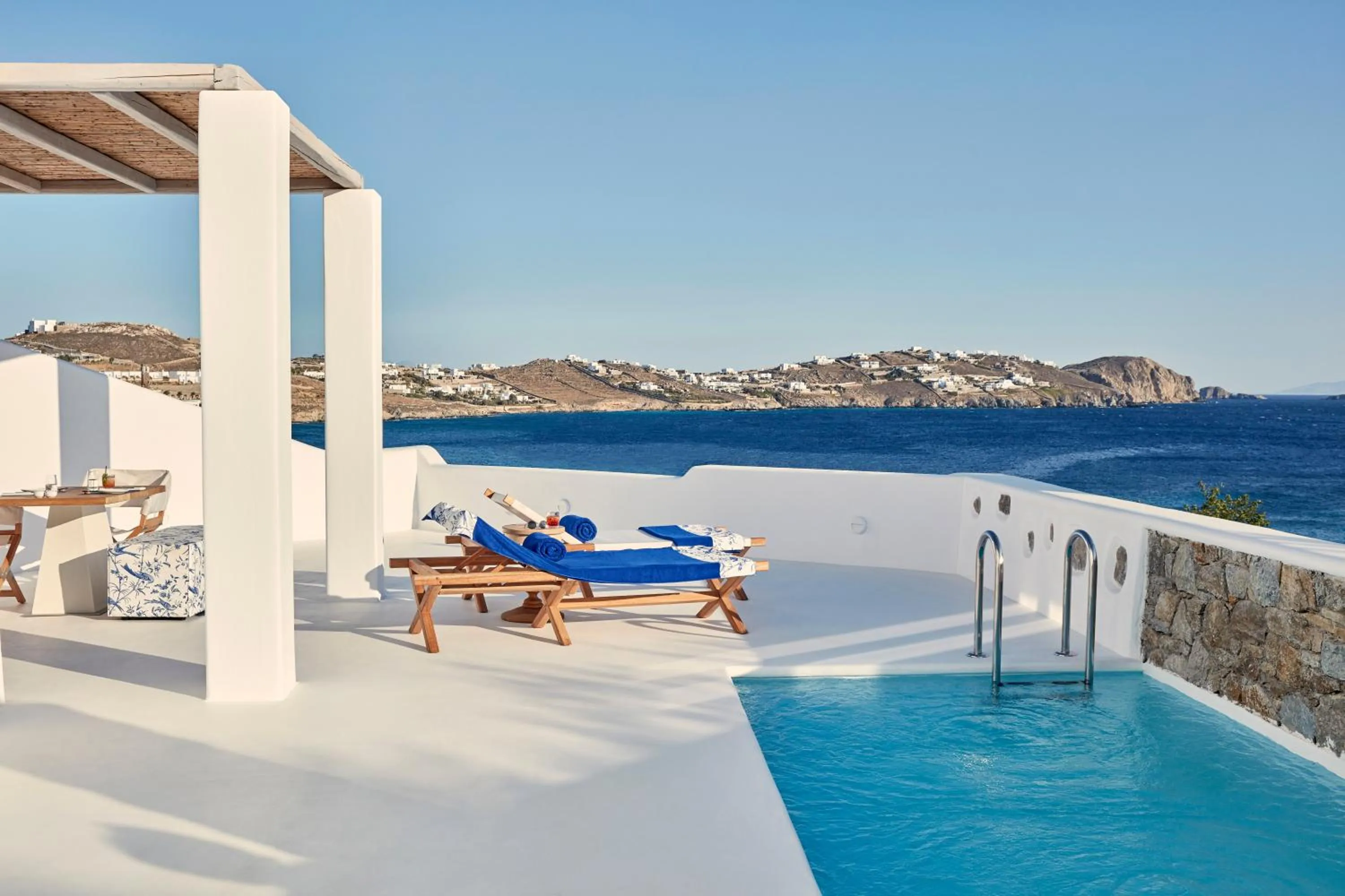 Pool view in Katikies Mykonos - The Leading Hotels of the World