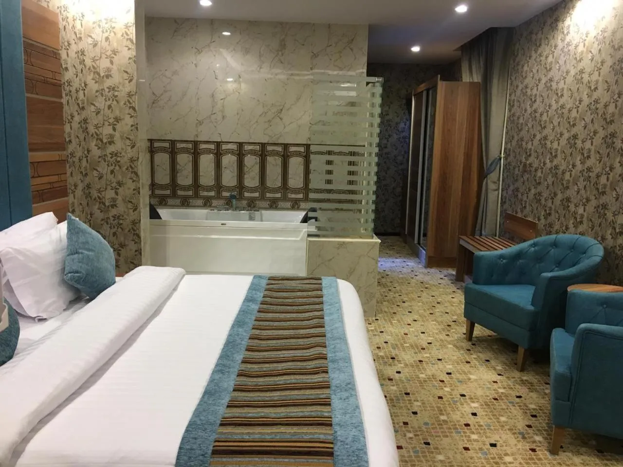 Photo of the whole room, Bed in Le Park Concord Hotel - Turaif