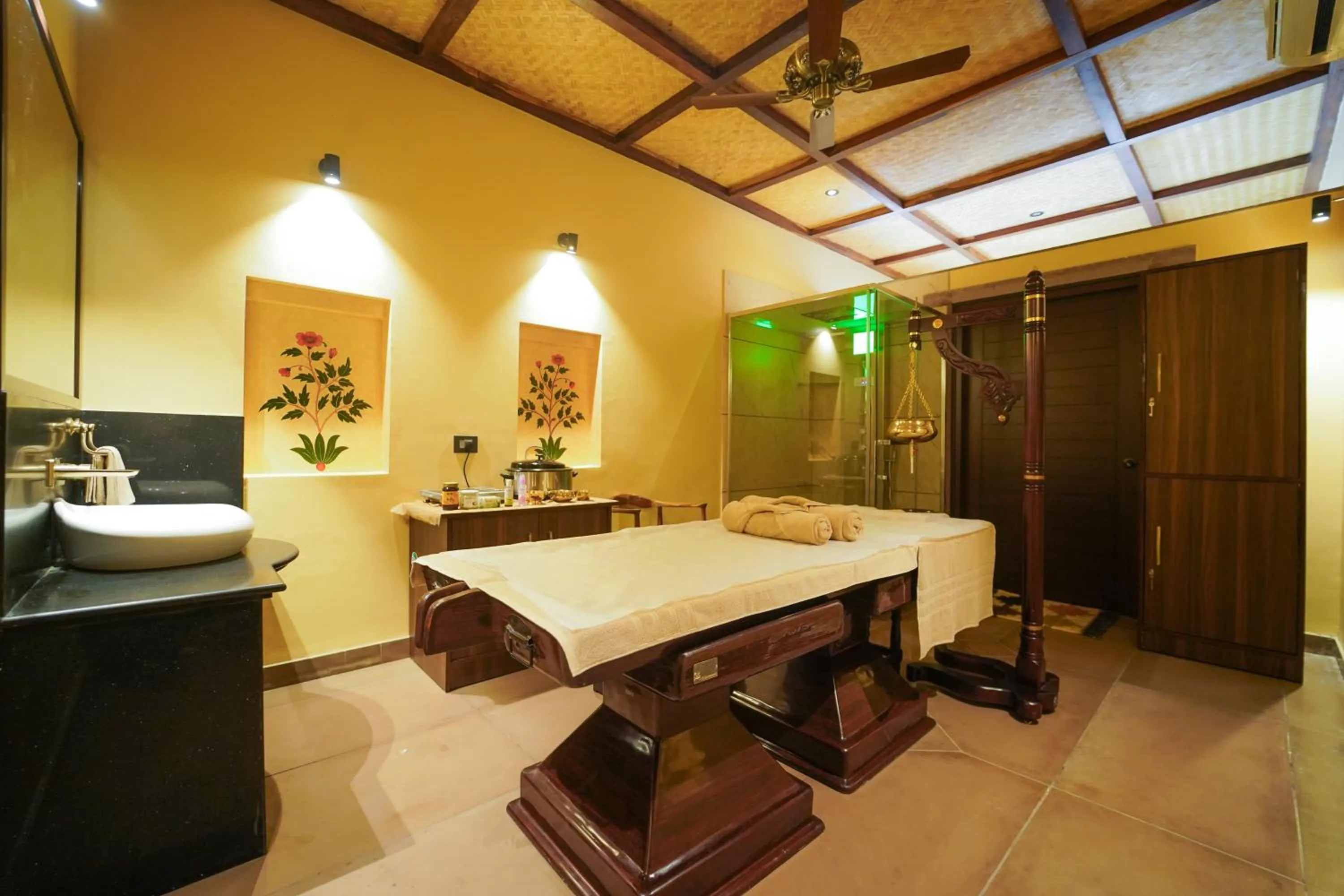 Massage in AamaGhati Wildlife Resort, Ranthambore