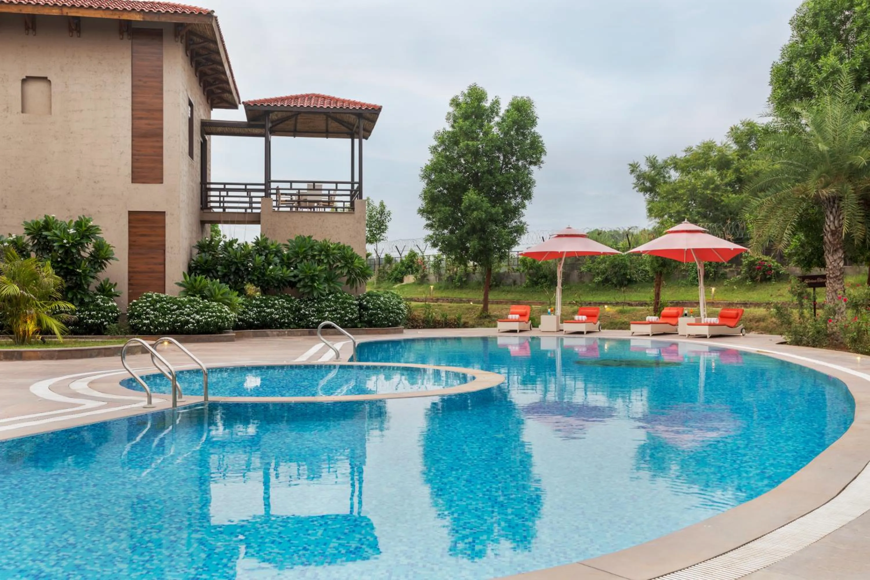 Swimming pool in AamaGhati Wildlife Resort, Ranthambore