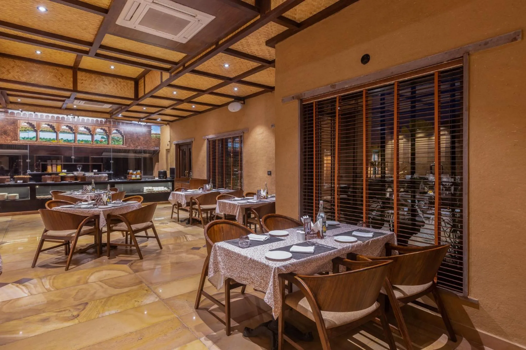 Restaurant/places to eat in AamaGhati Wildlife Resort, Ranthambore