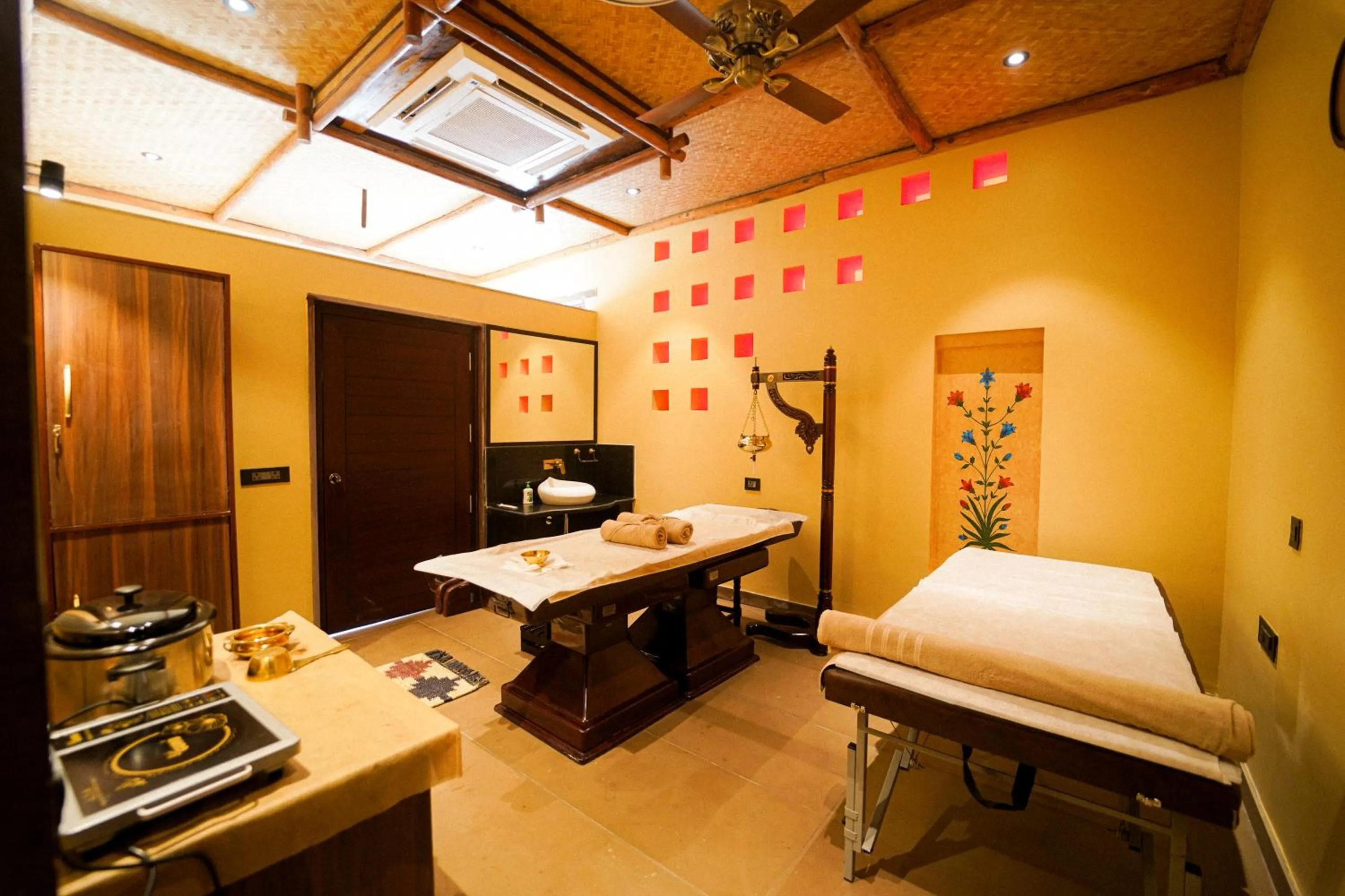 Massage in AamaGhati Wildlife Resort, Ranthambore