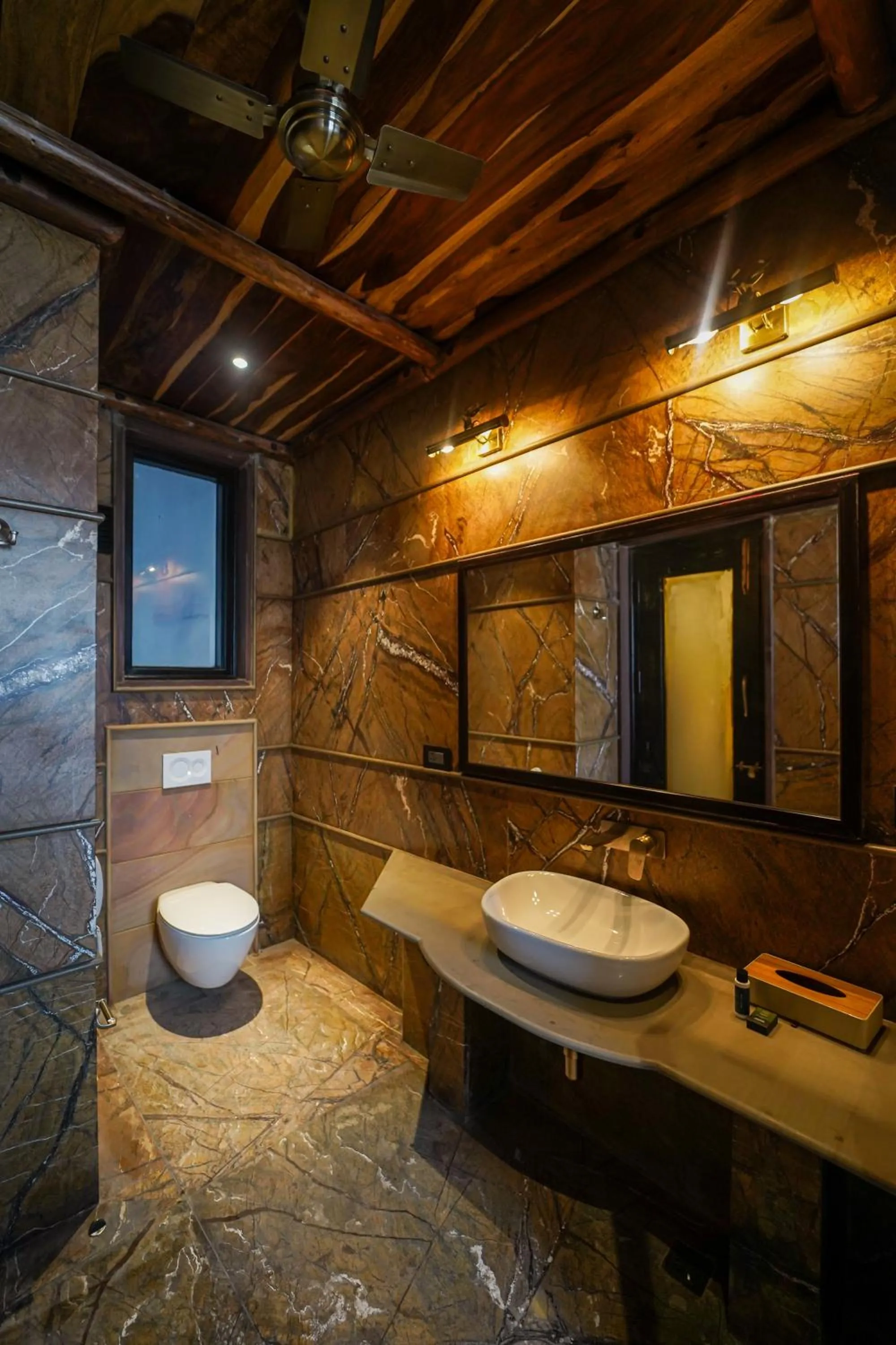 Toilet in AamaGhati Wildlife Resort, Ranthambore