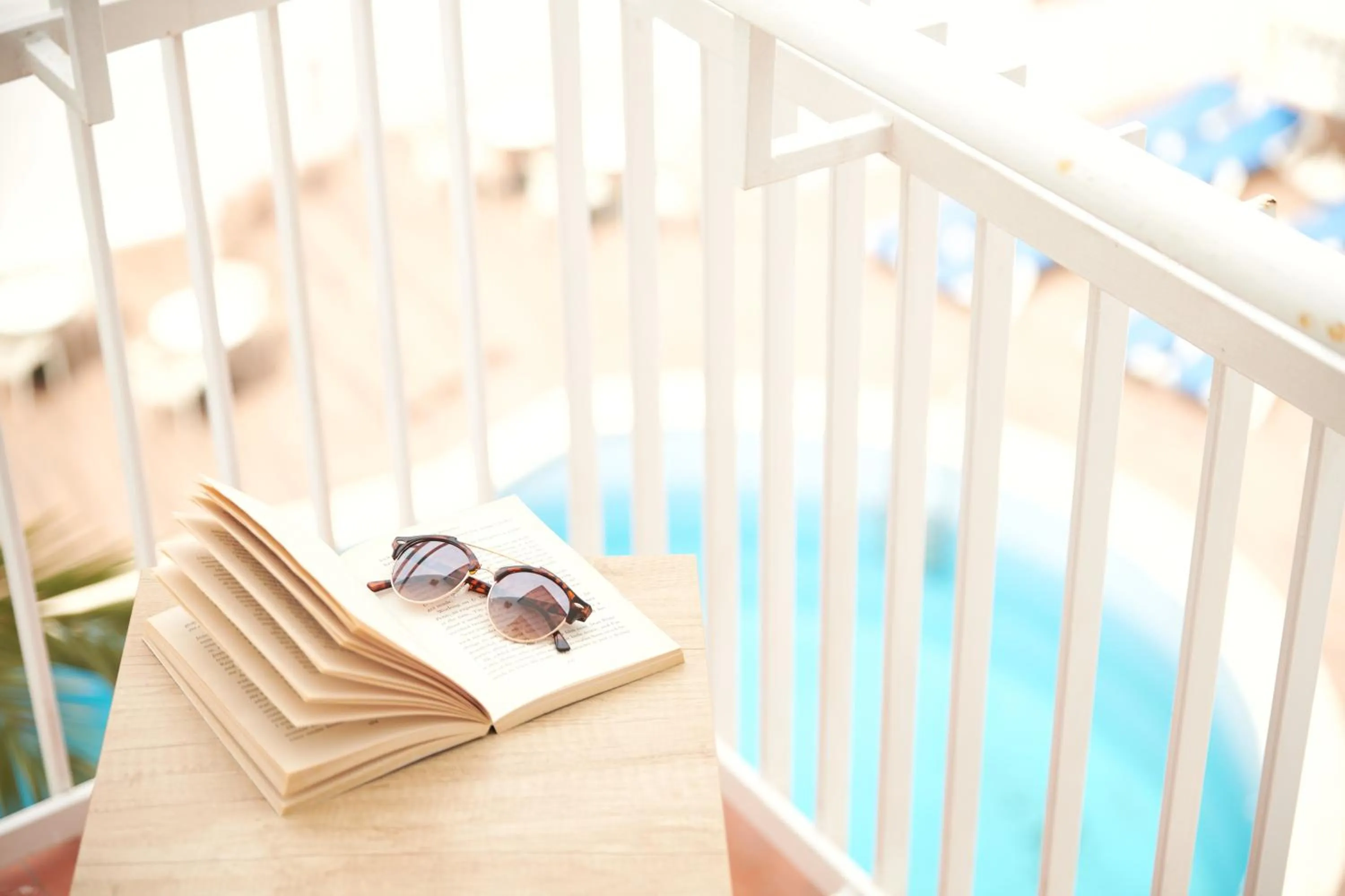 Pool view in Hotel Miami Calella - El de siempre, como nunca