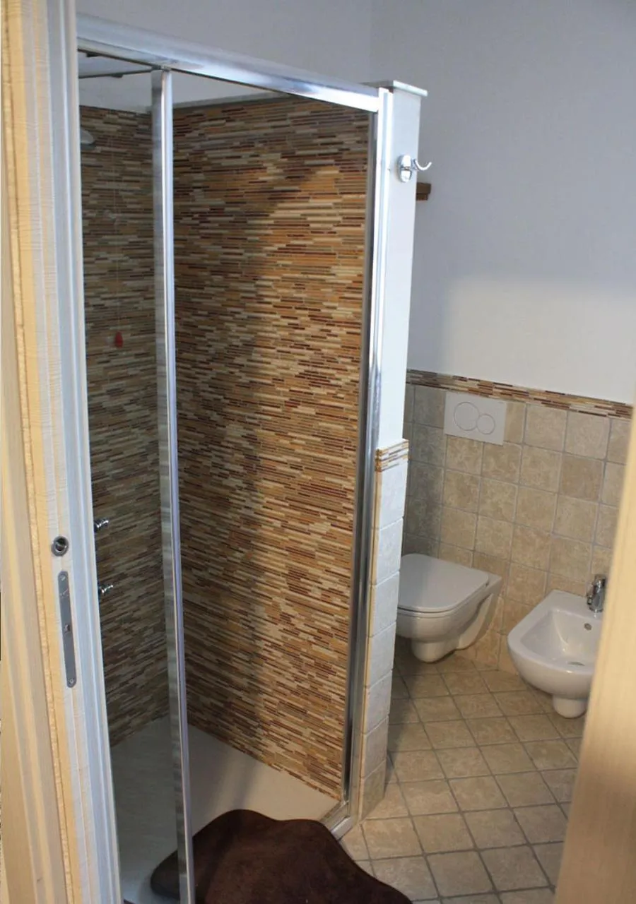 Shower in B&B Casa Zuane