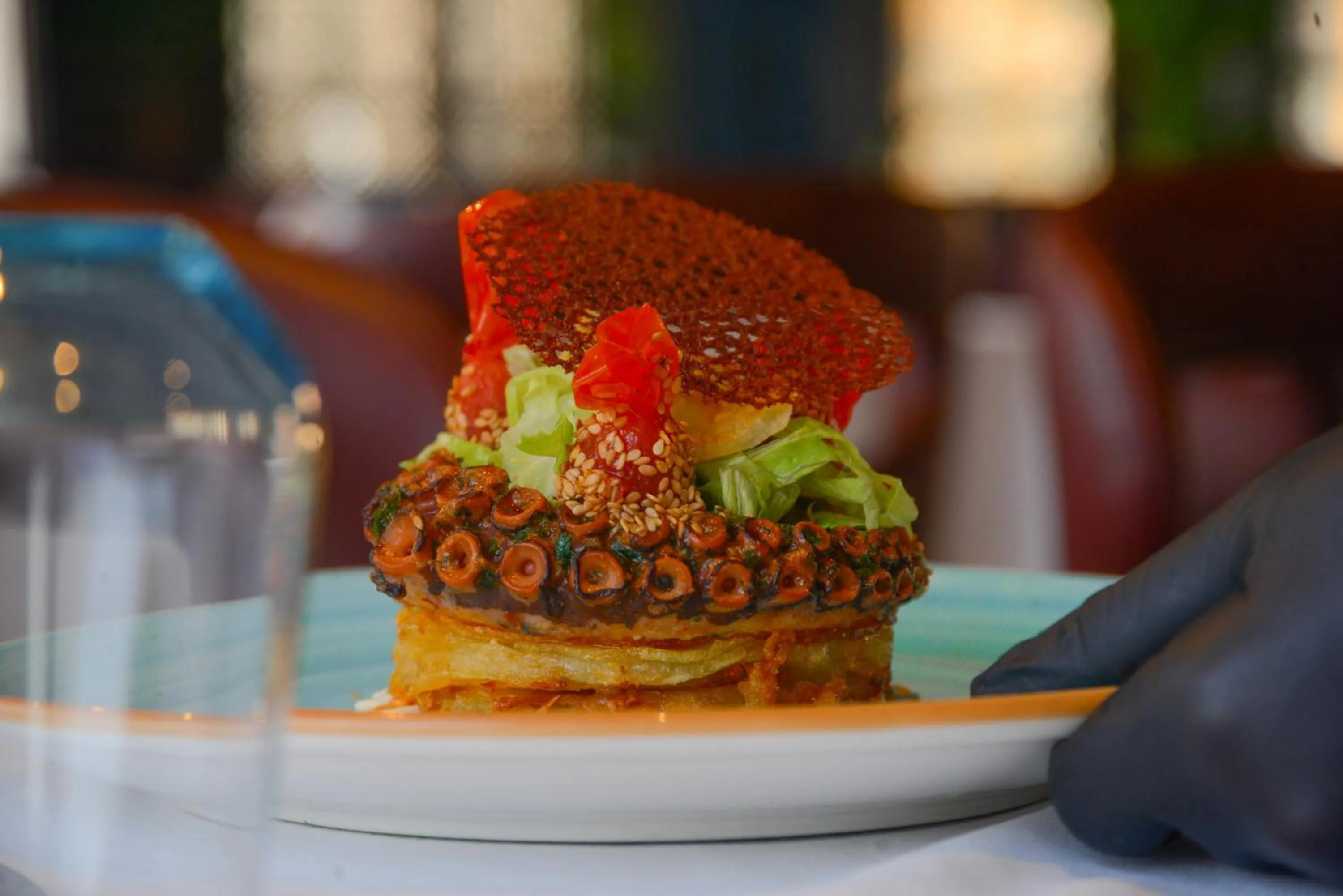 Restaurant/places to eat in DWO Mira Palace