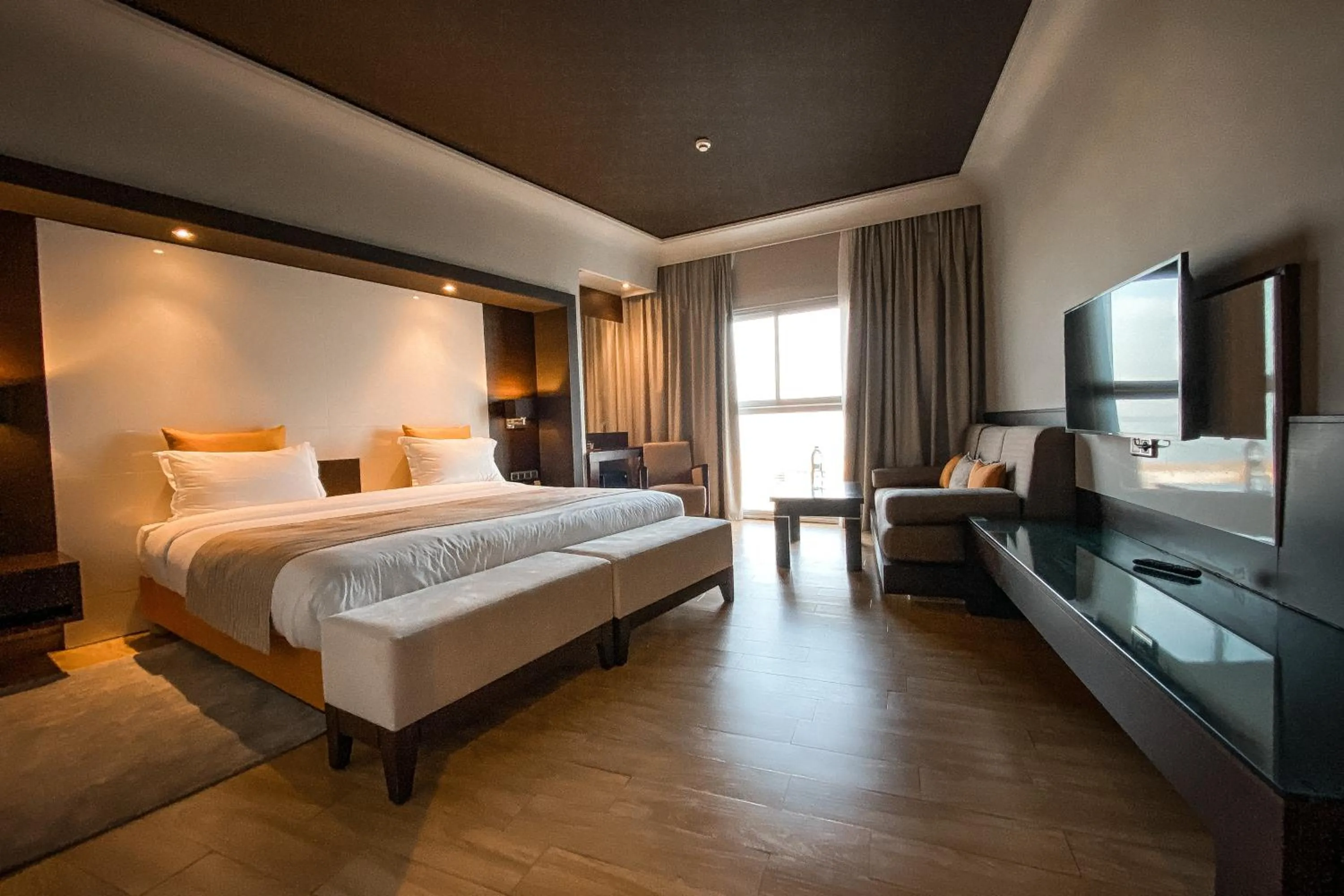 TV and multimedia, Bed in DWO Mira Palace