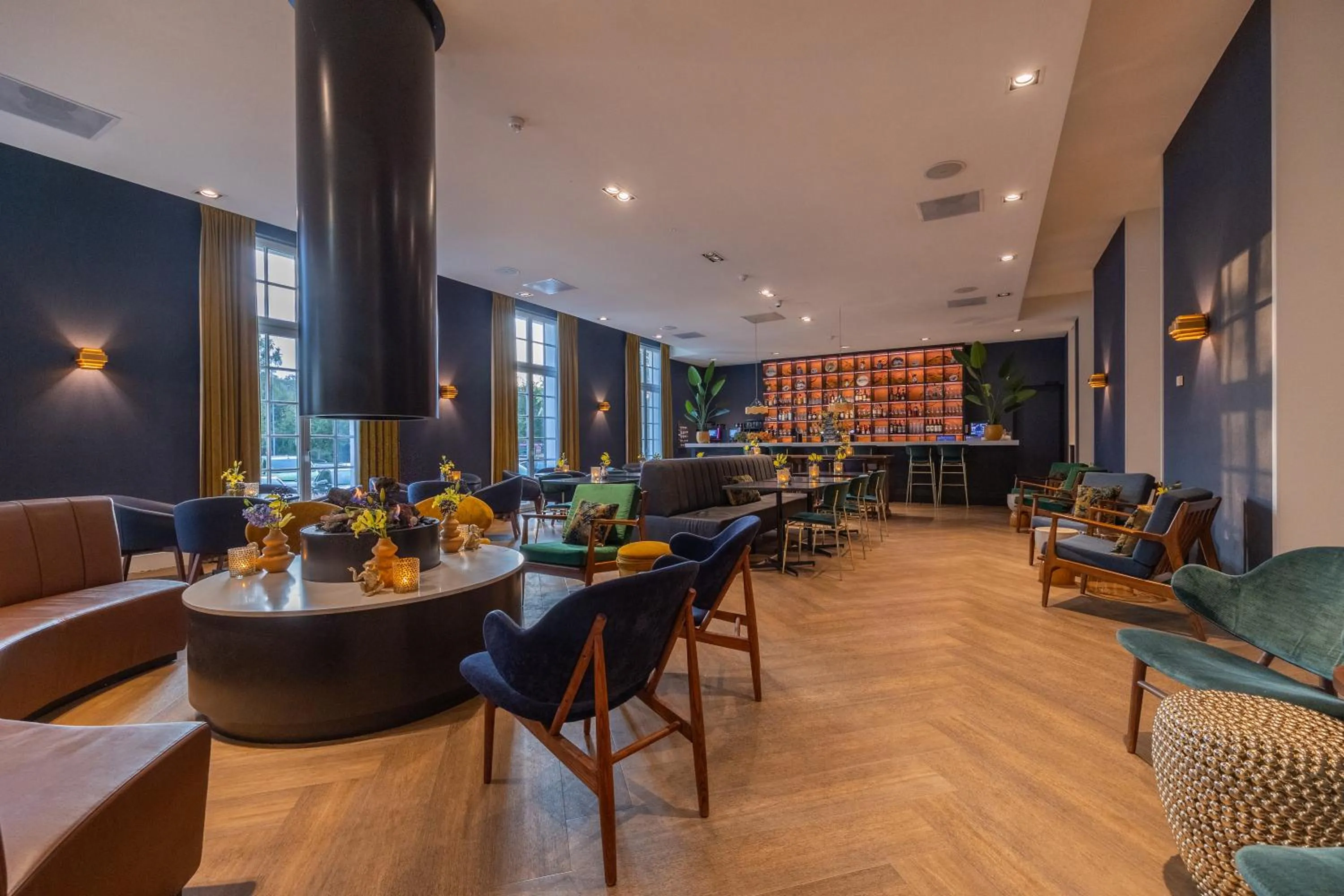 Lounge or bar in Van Der Valk Hotel Brugge Oostkamp