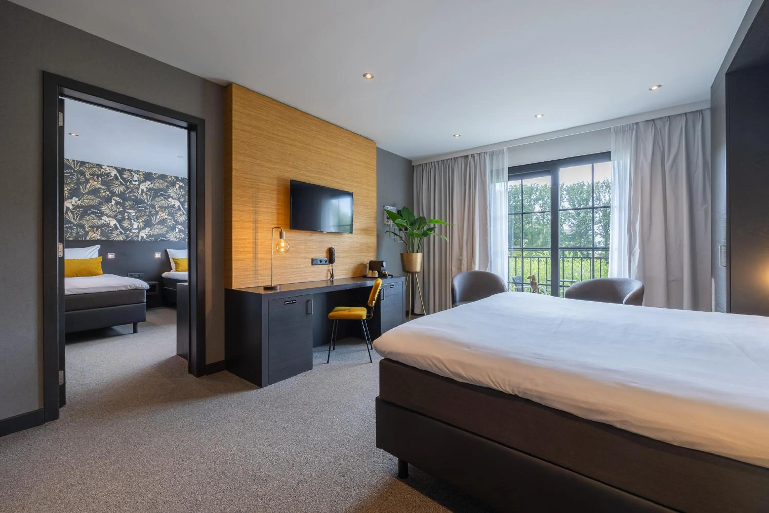 Photo of the whole room, Bed in Van Der Valk Hotel Brugge Oostkamp