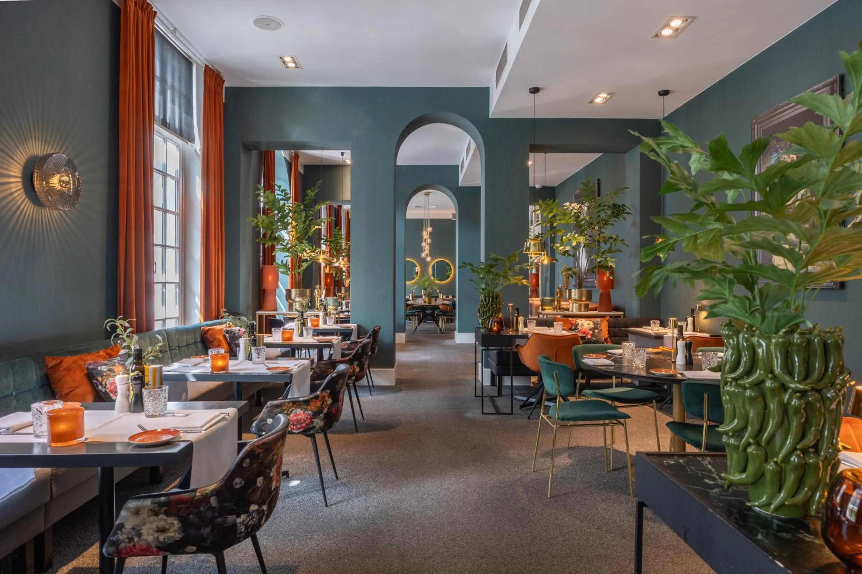 Restaurant/places to eat in Van Der Valk Hotel Brugge Oostkamp