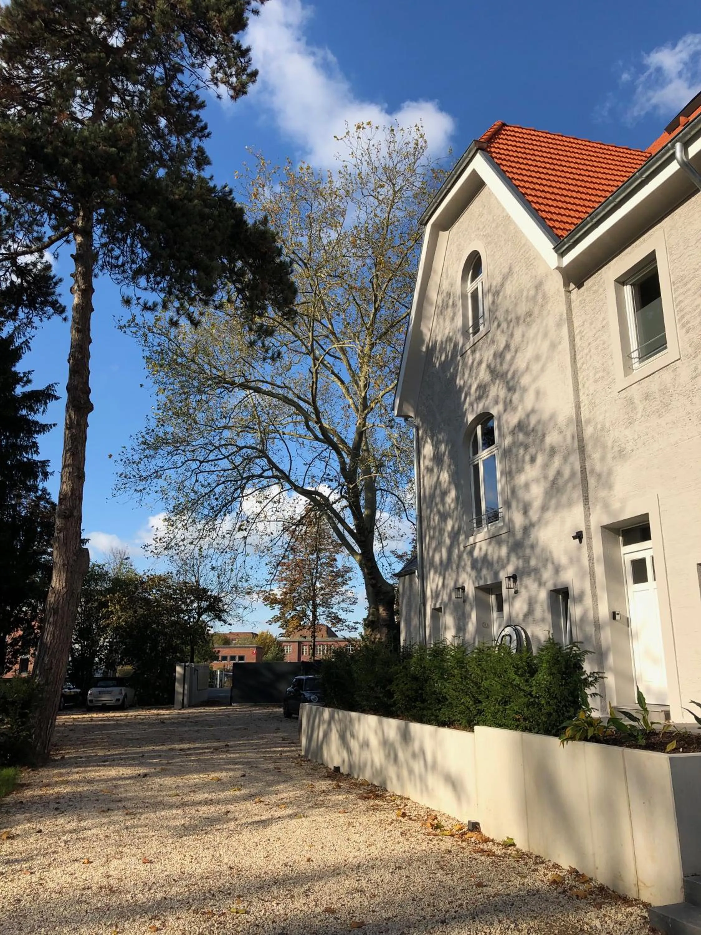 Property building in Villa Glanzstoff