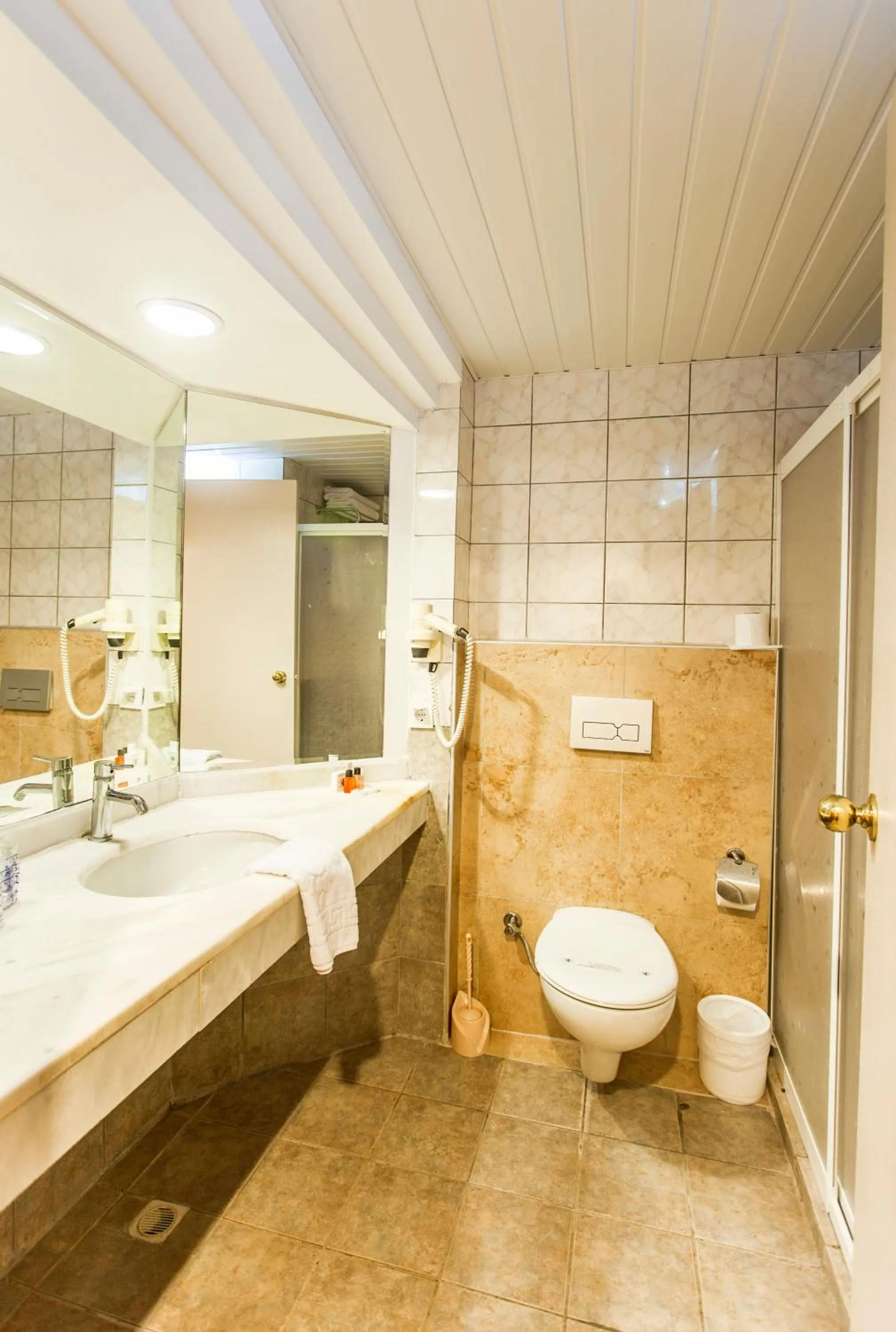 Bathroom in Numa Konaktepe Hotel - All Inclusive