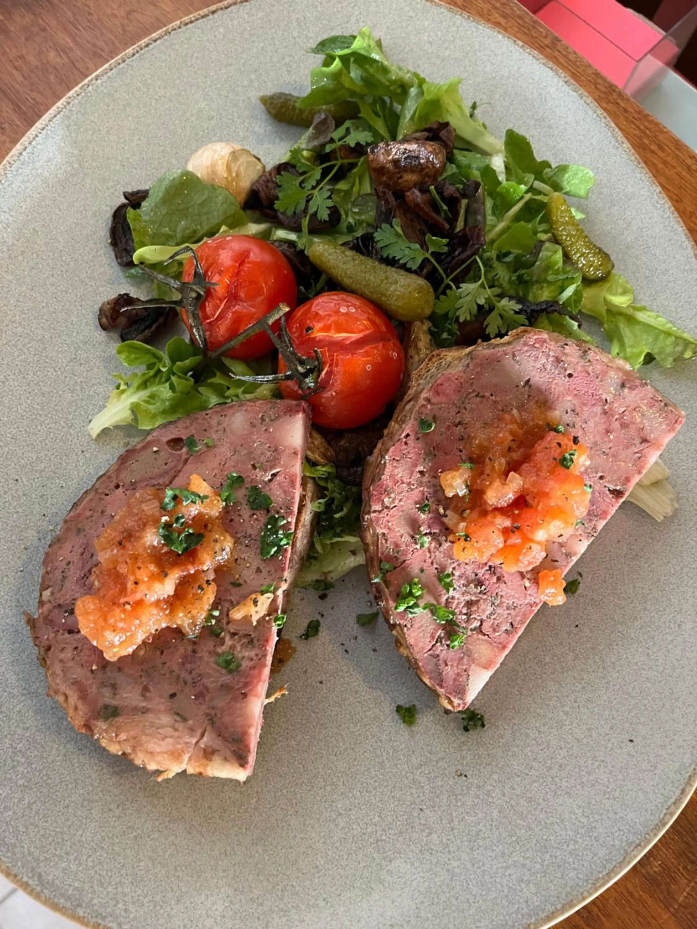 Restaurant/places to eat in Auberge Sainte Marguerite