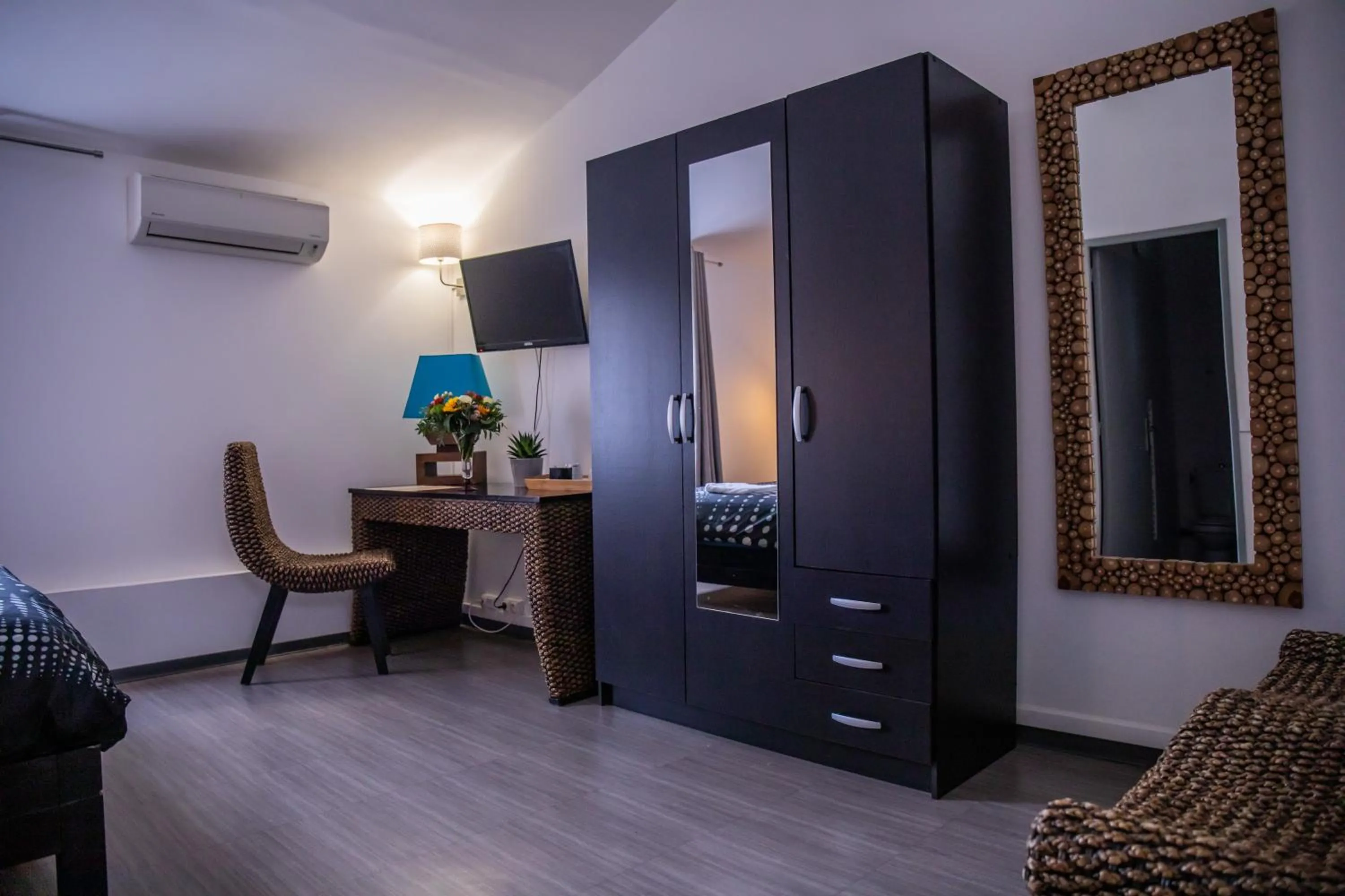 TV and multimedia in Auberge Sainte Marguerite