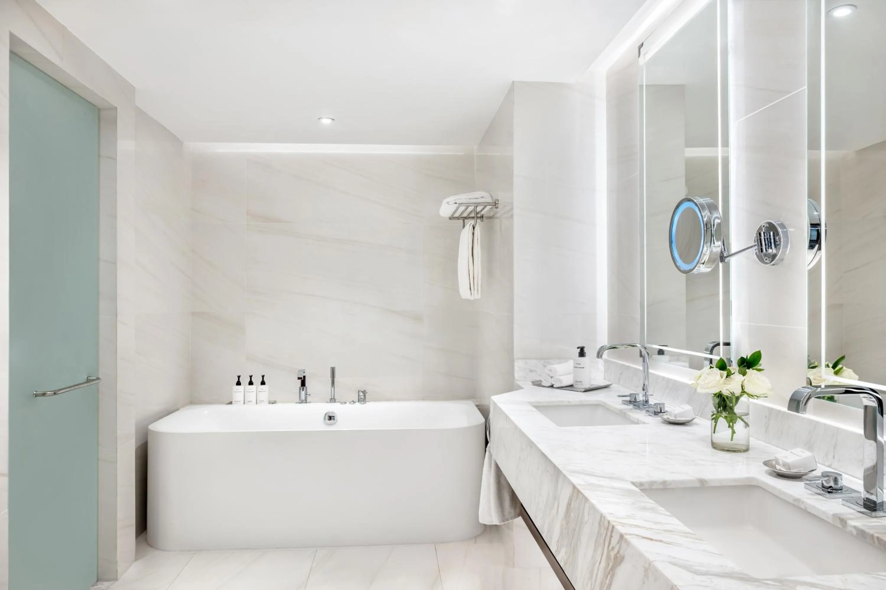 Bathroom in Conrad Cairo Hotel & Casino