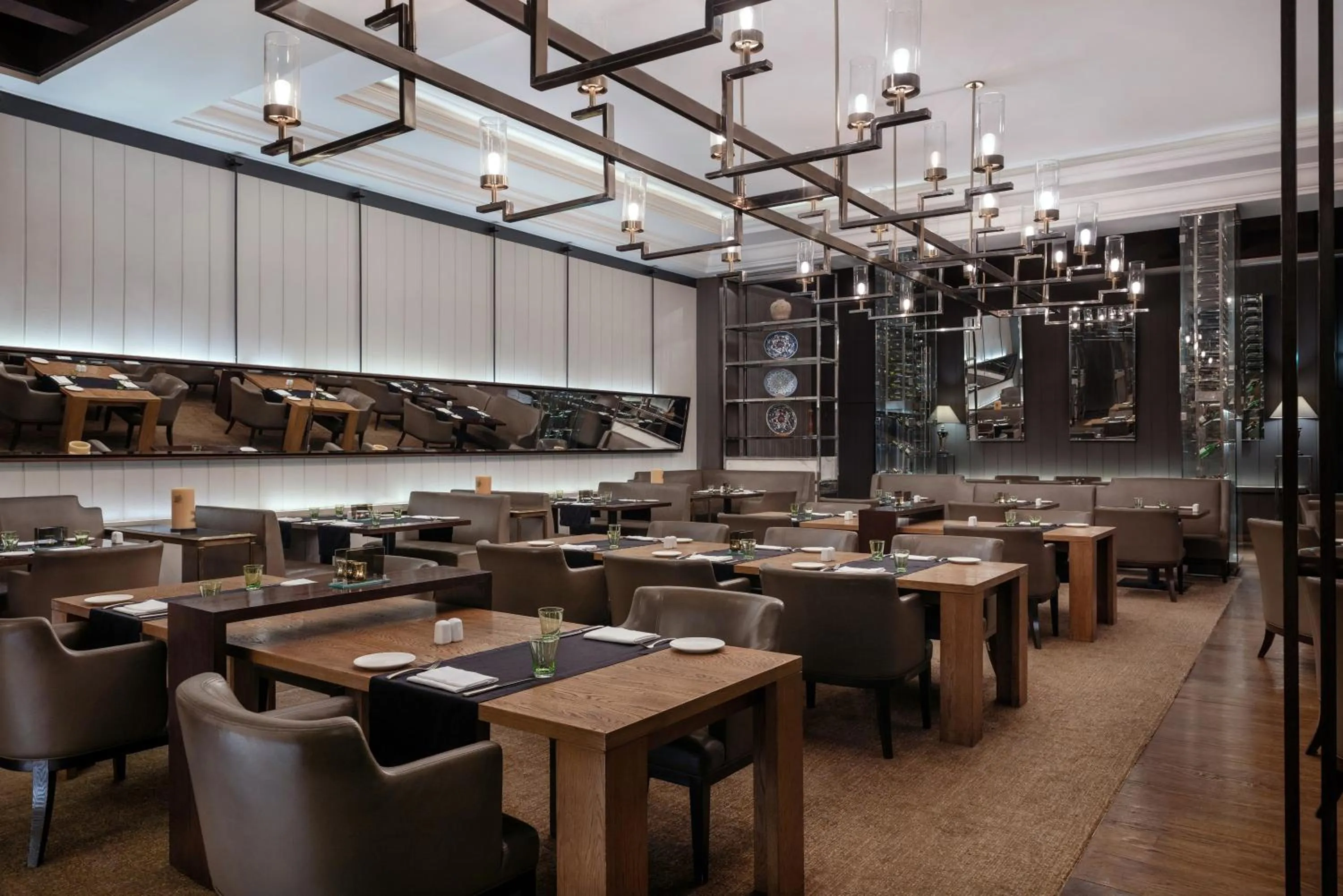 Restaurant/places to eat in Conrad Cairo Hotel & Casino