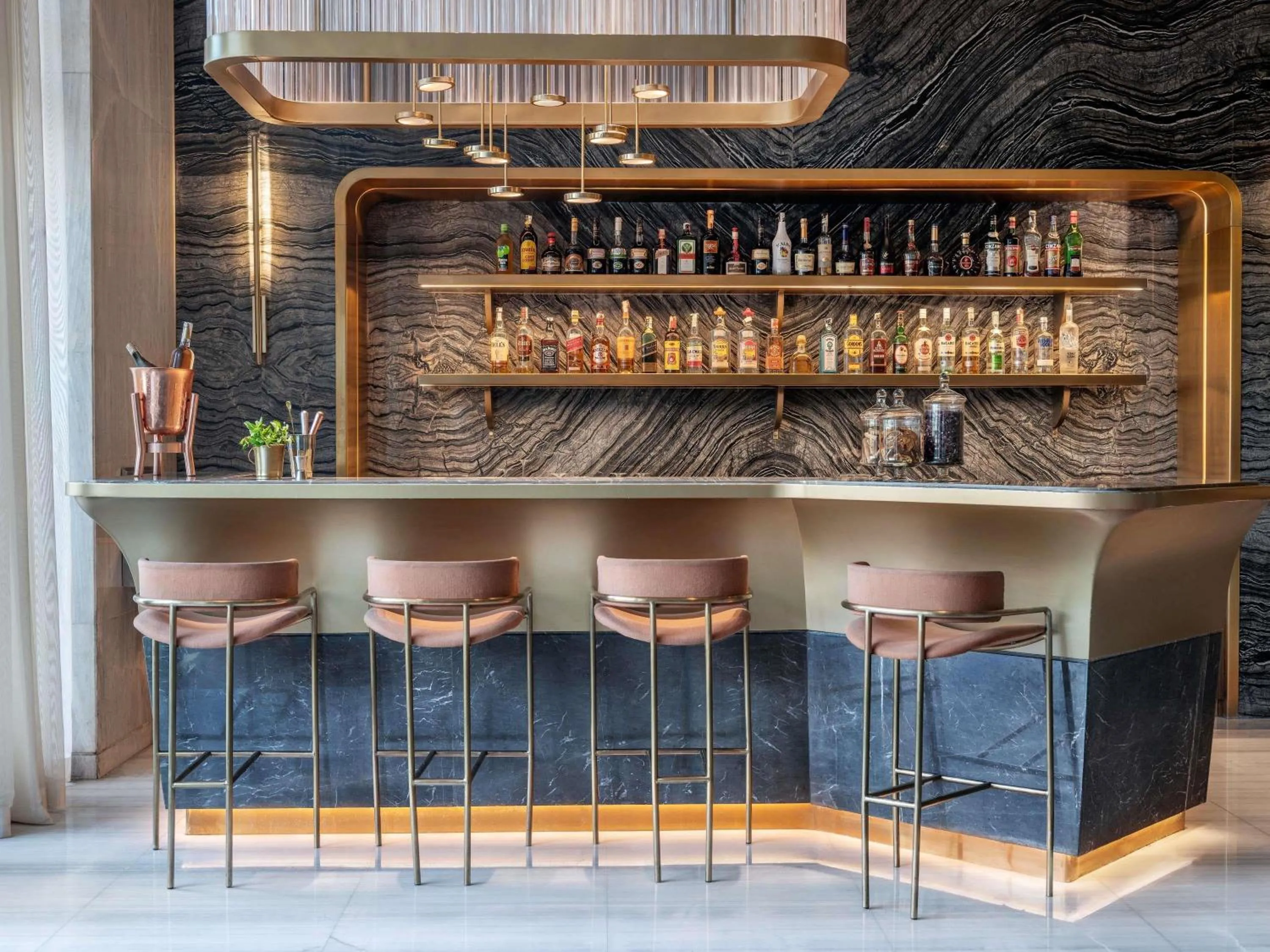 Lounge or bar in Sofitel Cairo Downtown Nile