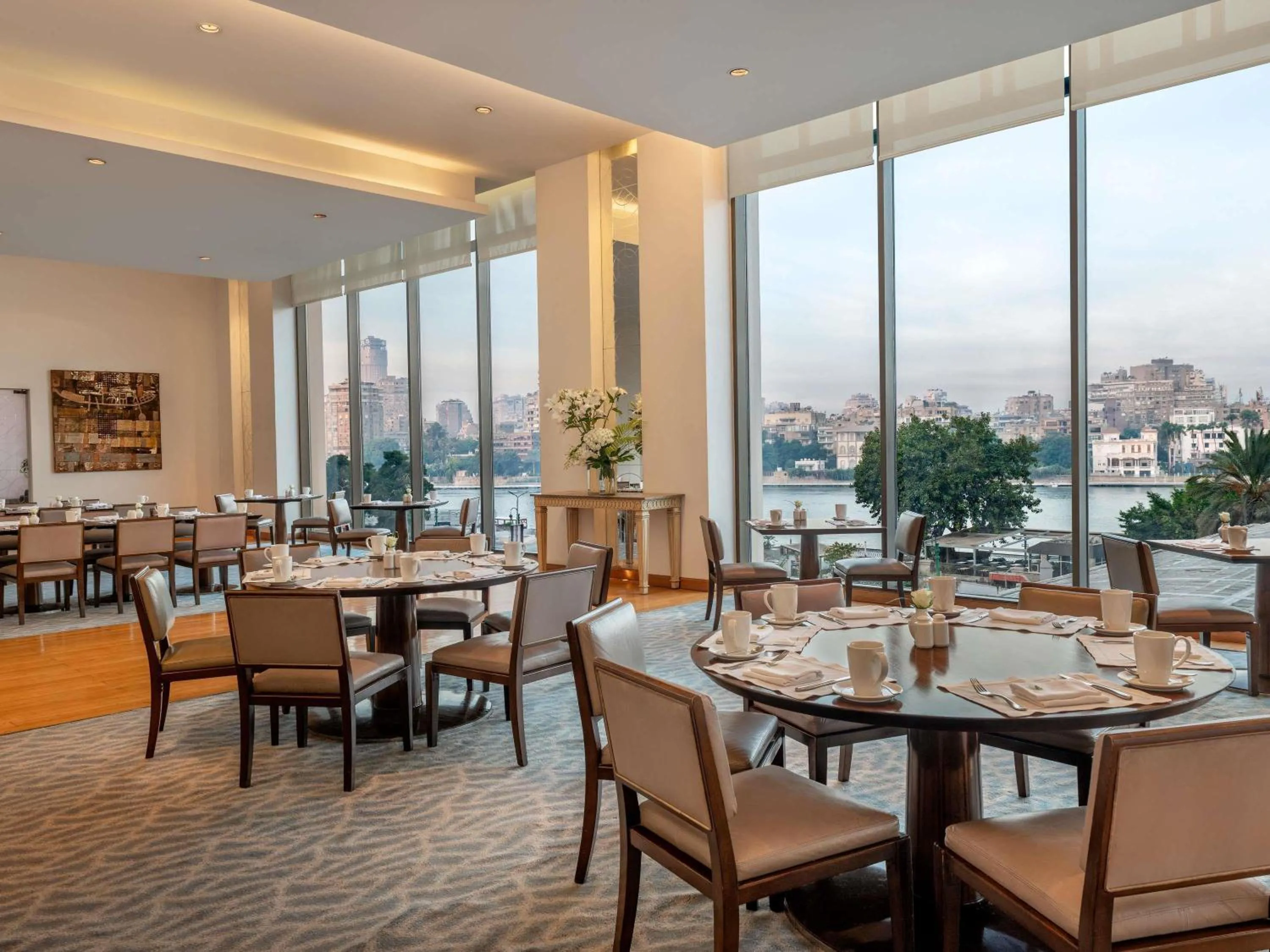 Restaurant/places to eat in Sofitel Cairo Downtown Nile