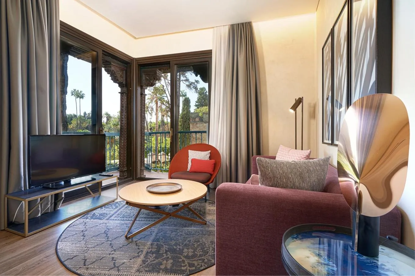 Living room in Suites Murillo Plaza Sta. Cruz