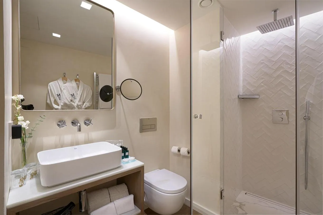 Bathroom in Suites Murillo Plaza Sta. Cruz