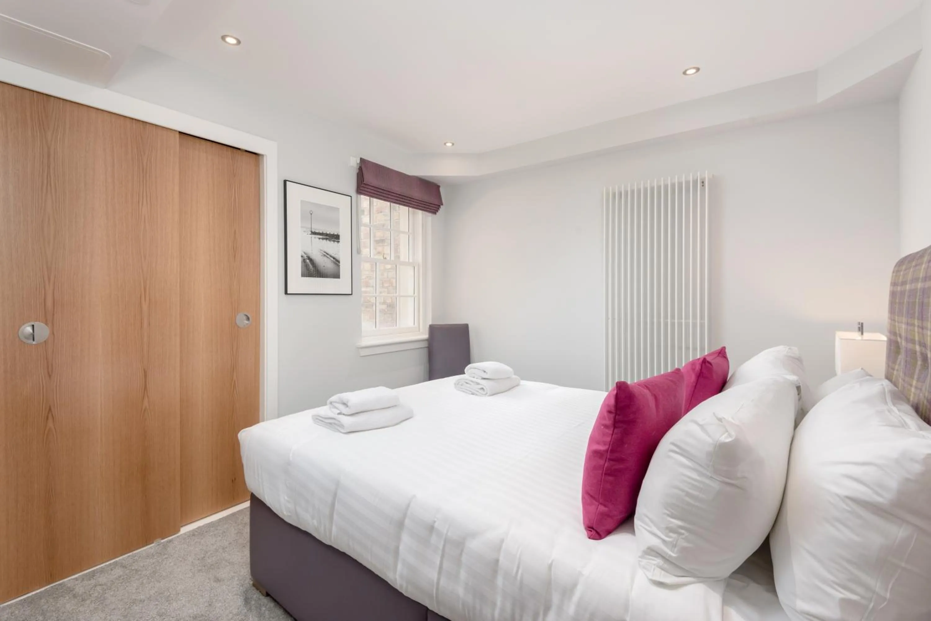 Bed in Destiny Scotland - Royal Mile Residence