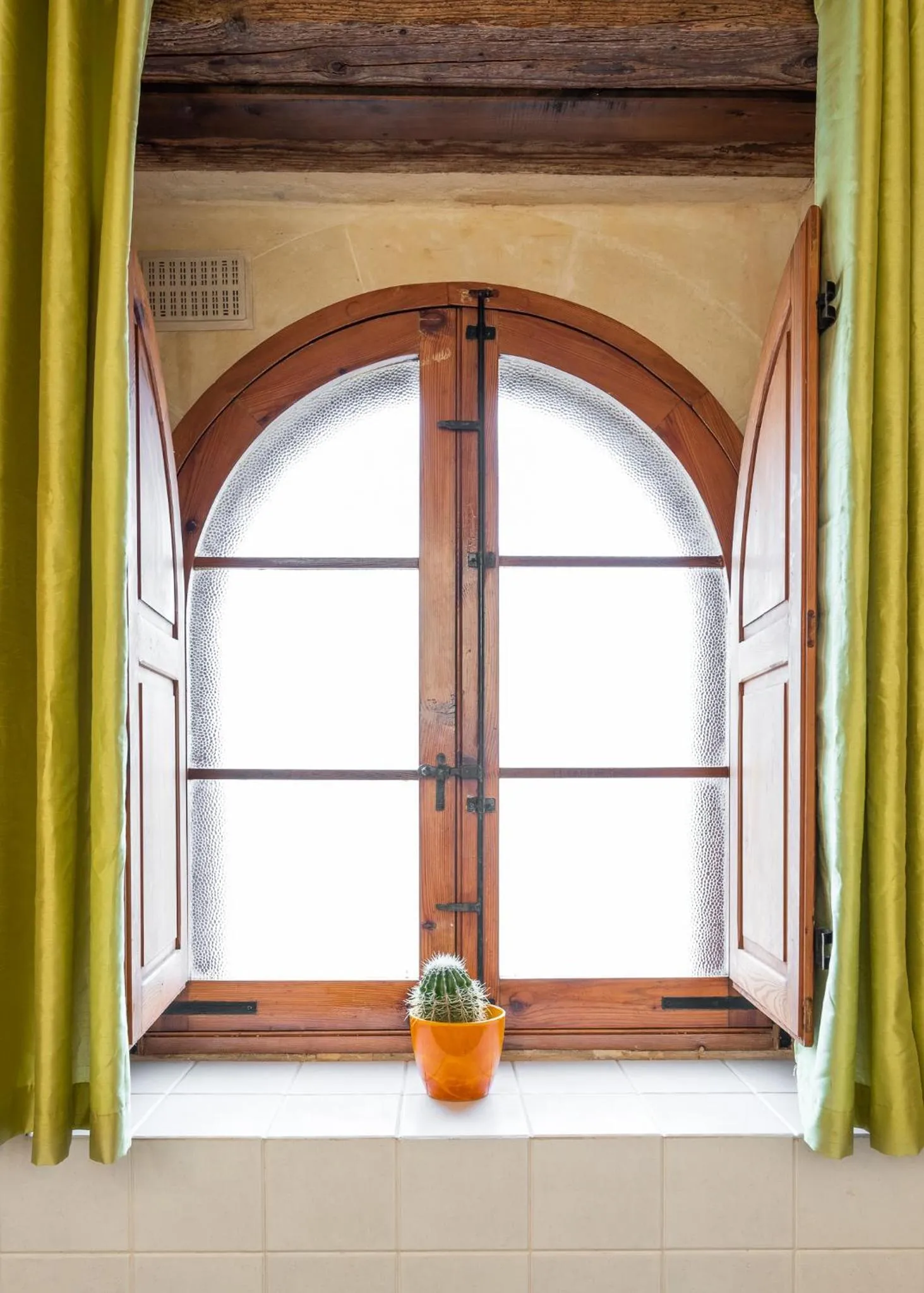 Bathroom in Mood Farmhouse B&B