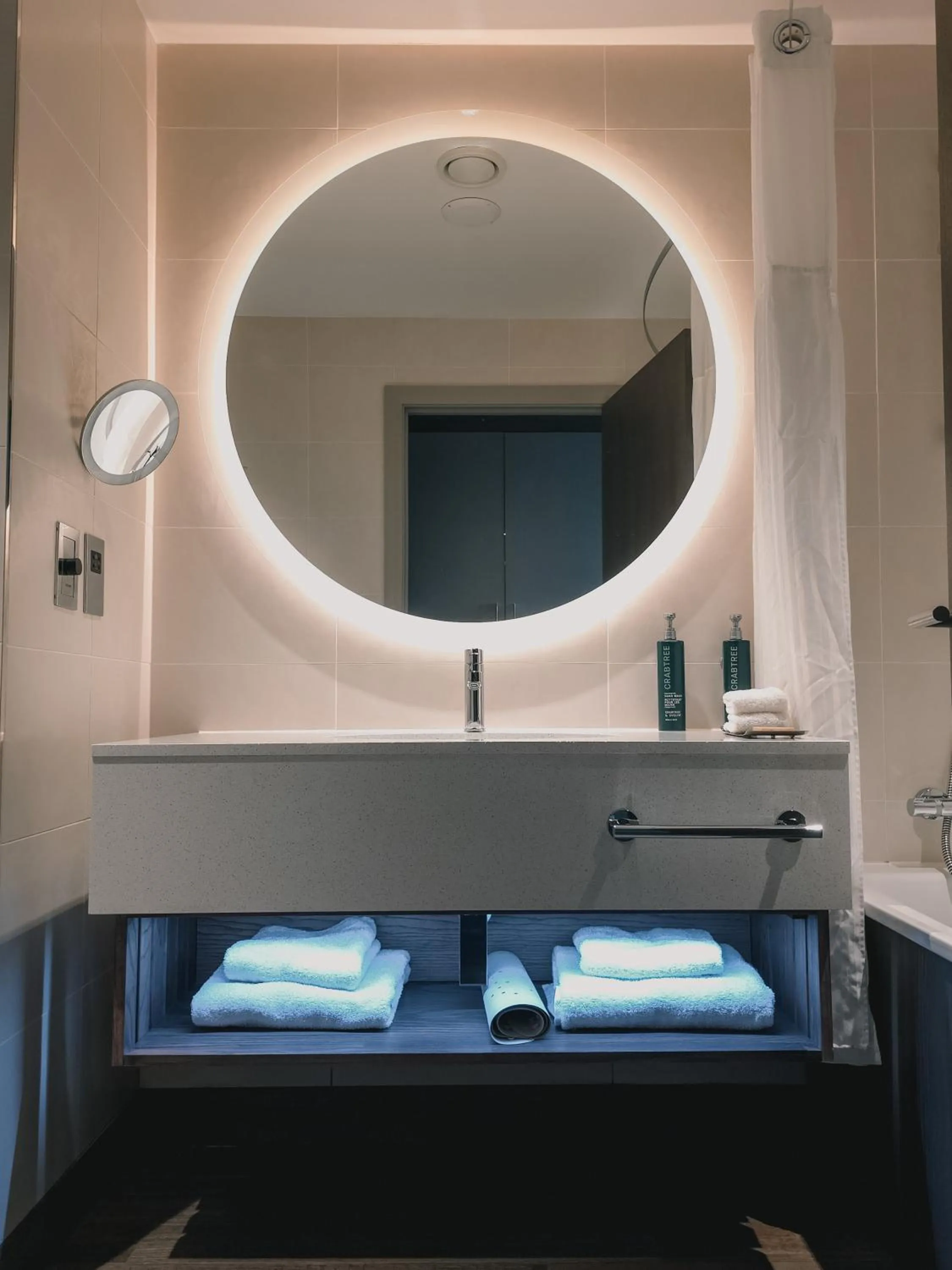 Property building in Hilton Aberdeen TECA