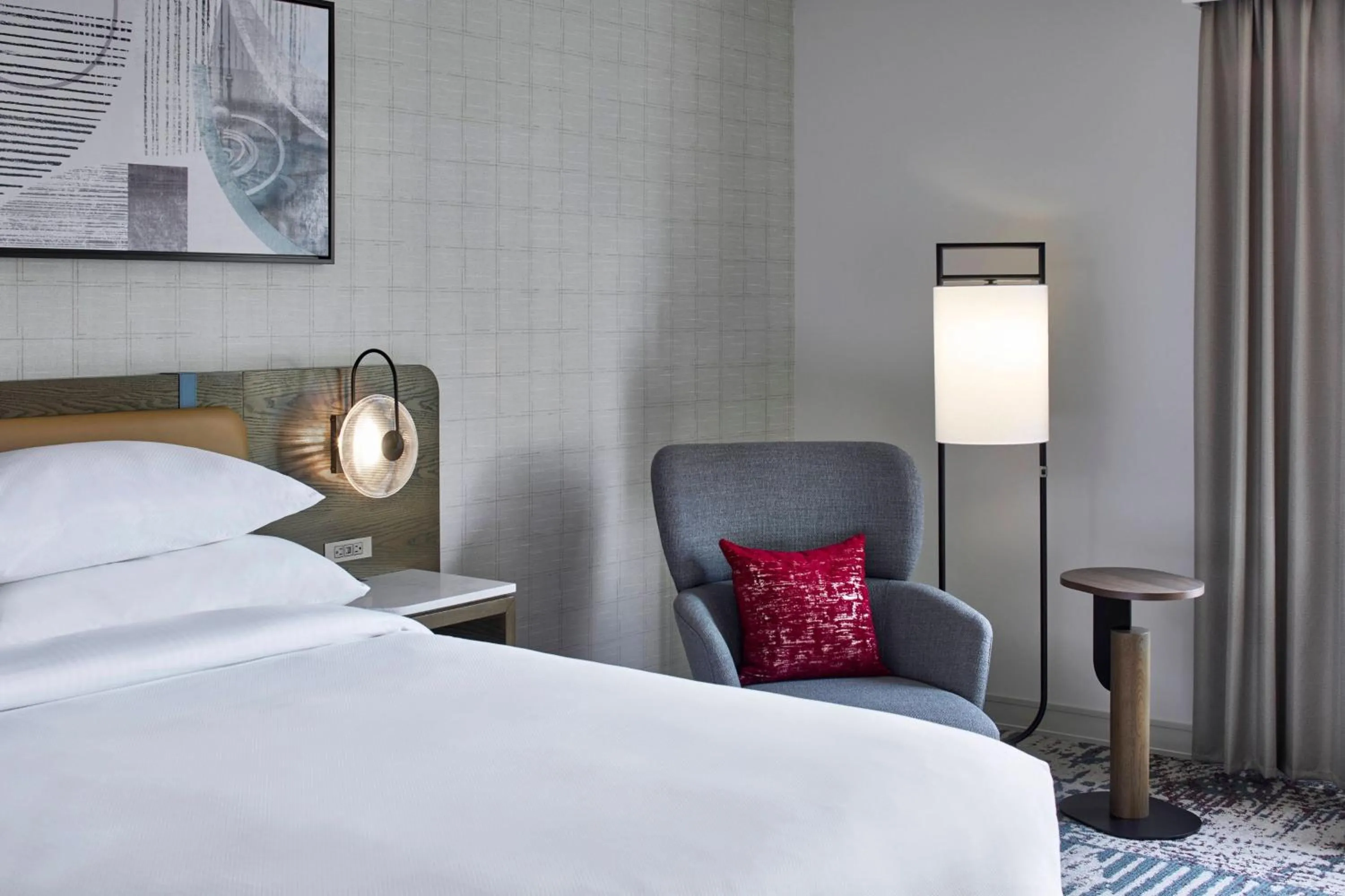 Photo of the whole room, Bed in Delta Hotels by Marriott Toledo