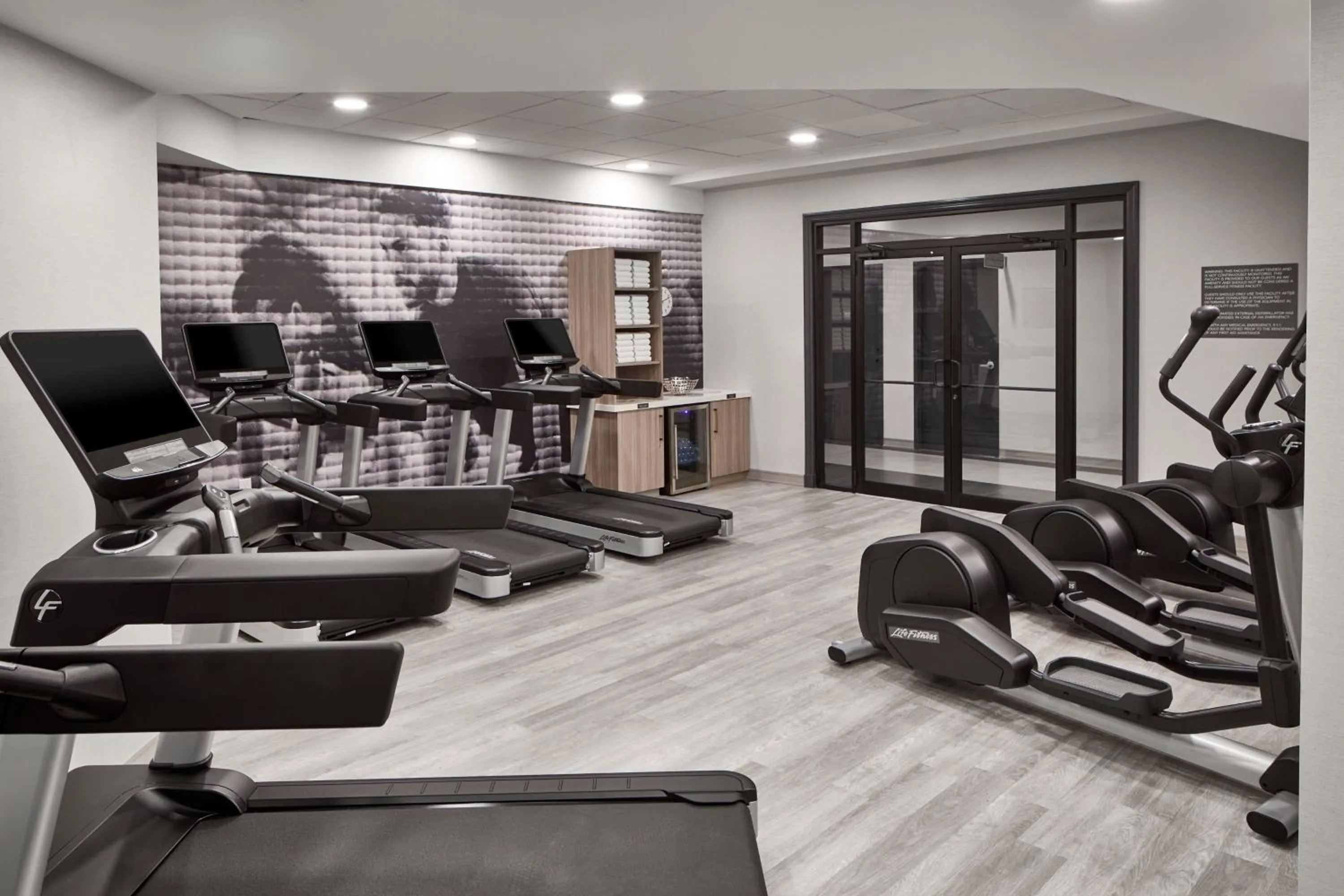 Fitness centre/facilities in Delta Hotels by Marriott Toledo