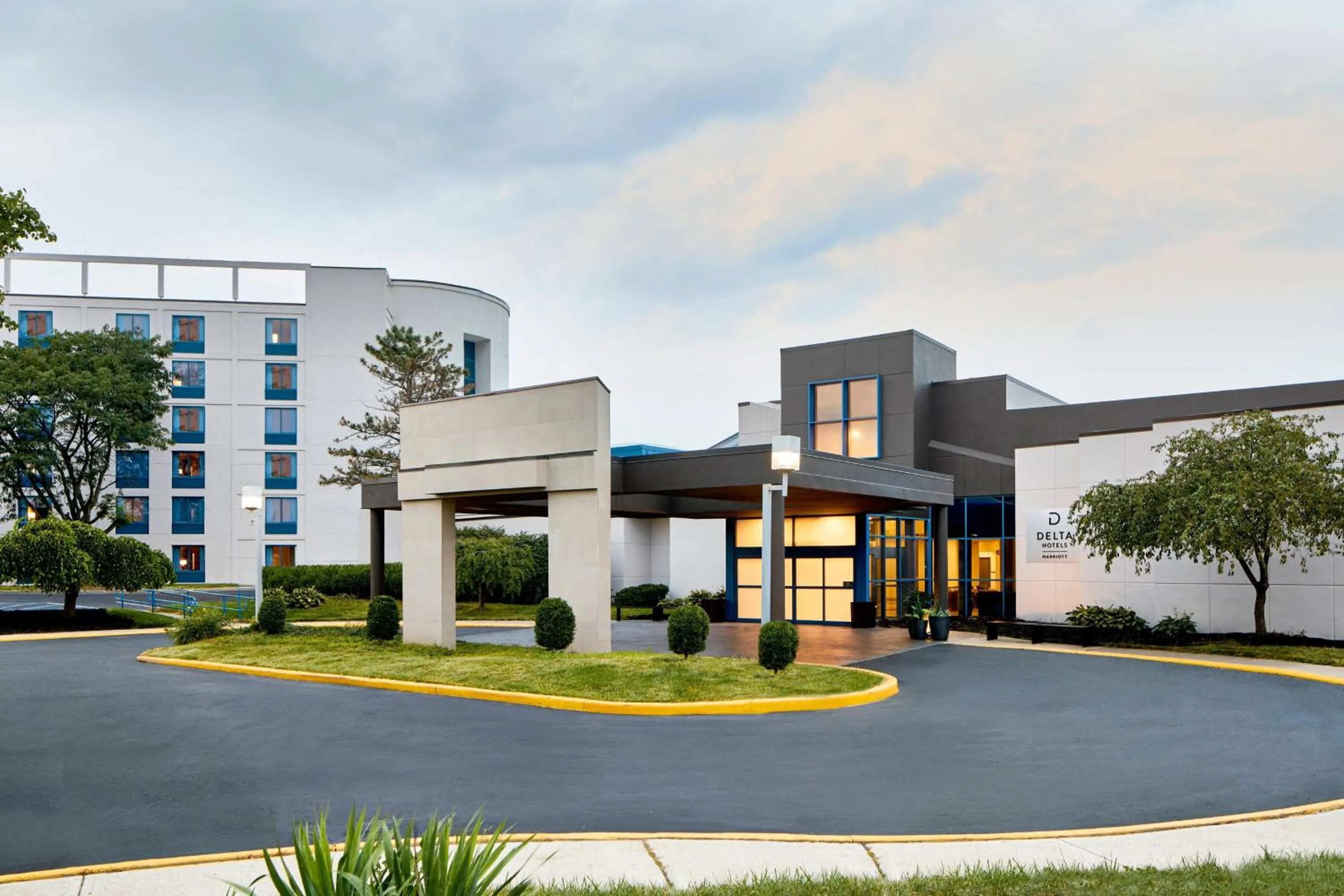 Property building in Delta Hotels by Marriott Toledo