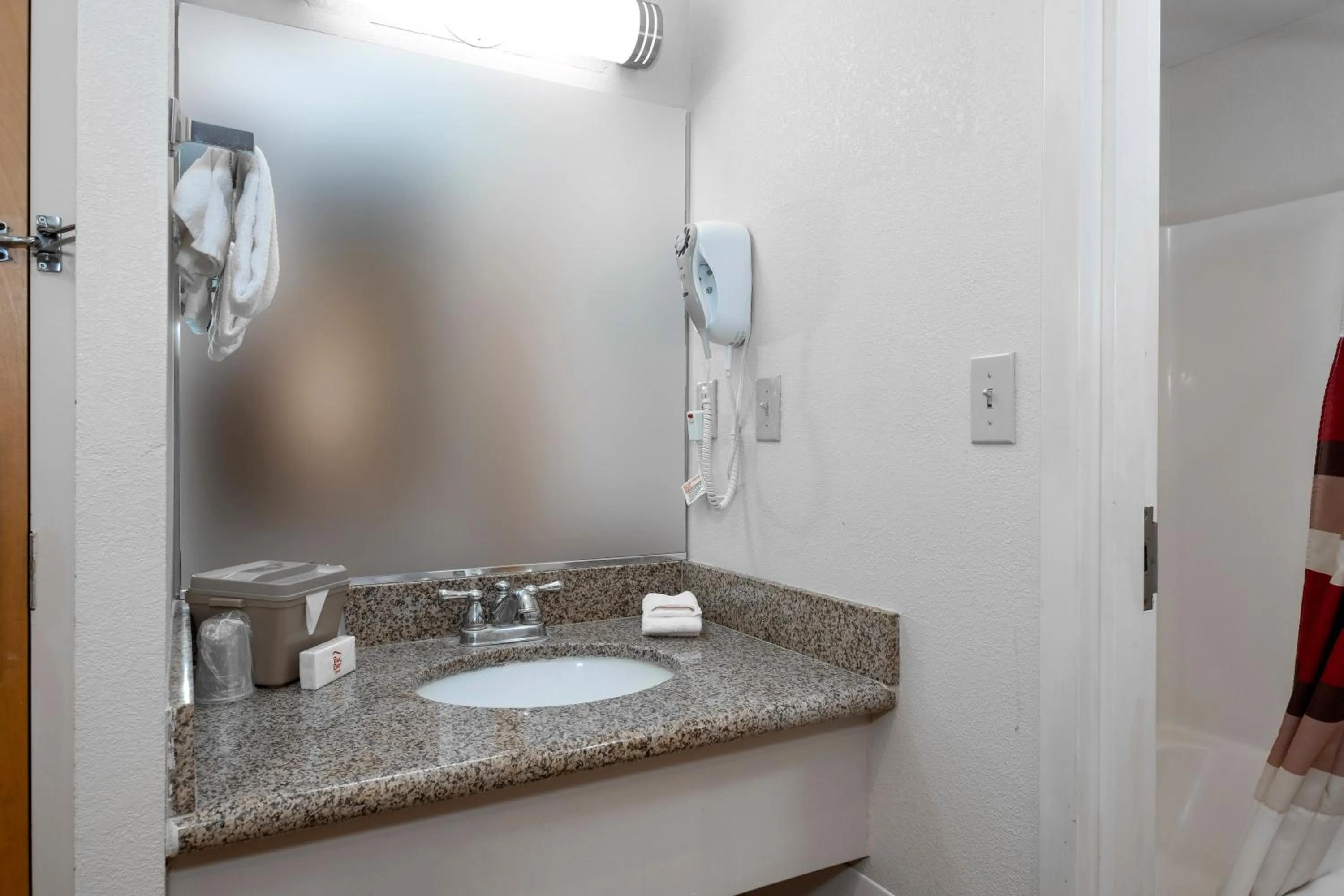 Bathroom in Red Roof Inn Clifton Park