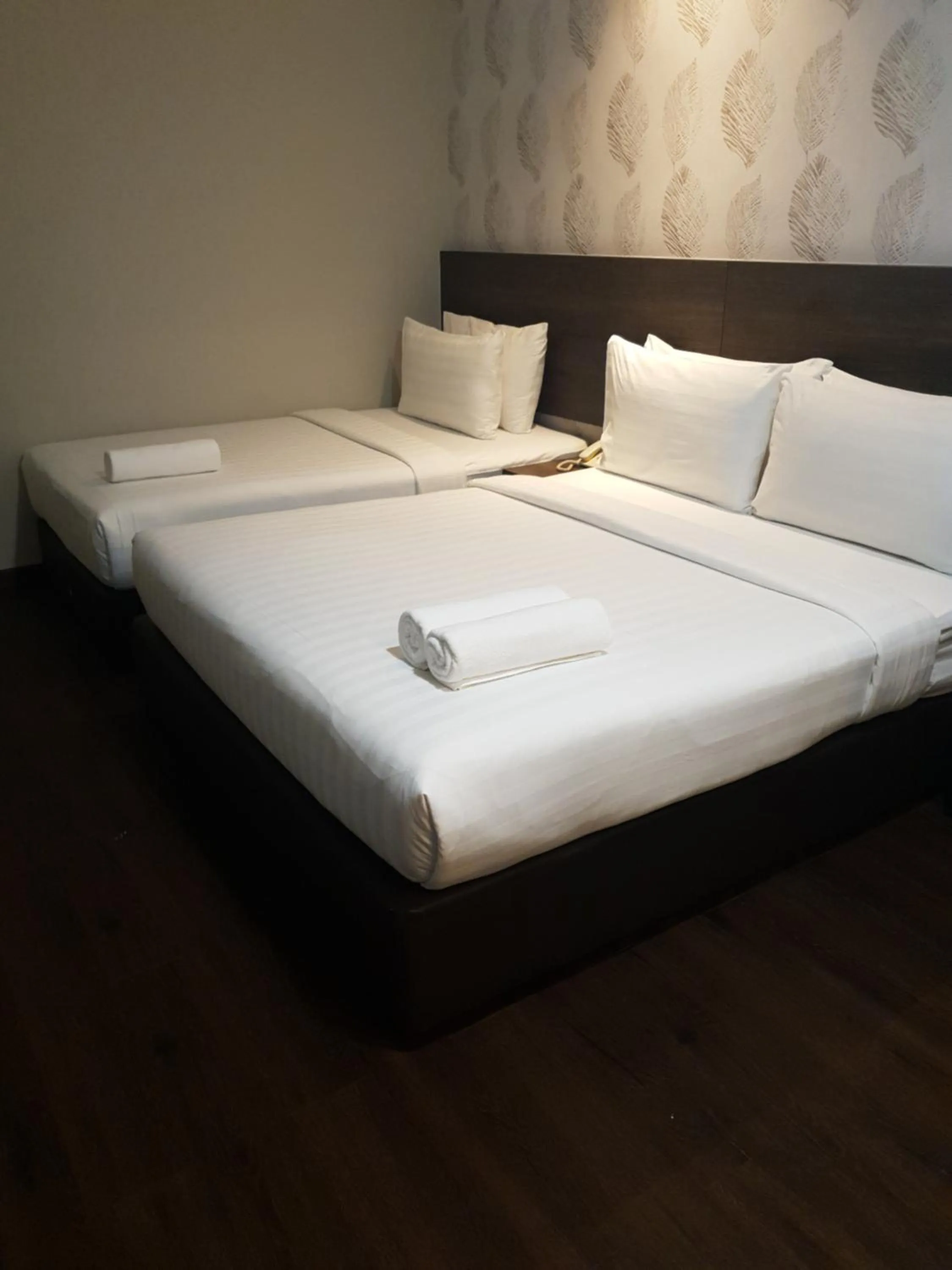 Bed in MIICO Hotel @ Mount Austin