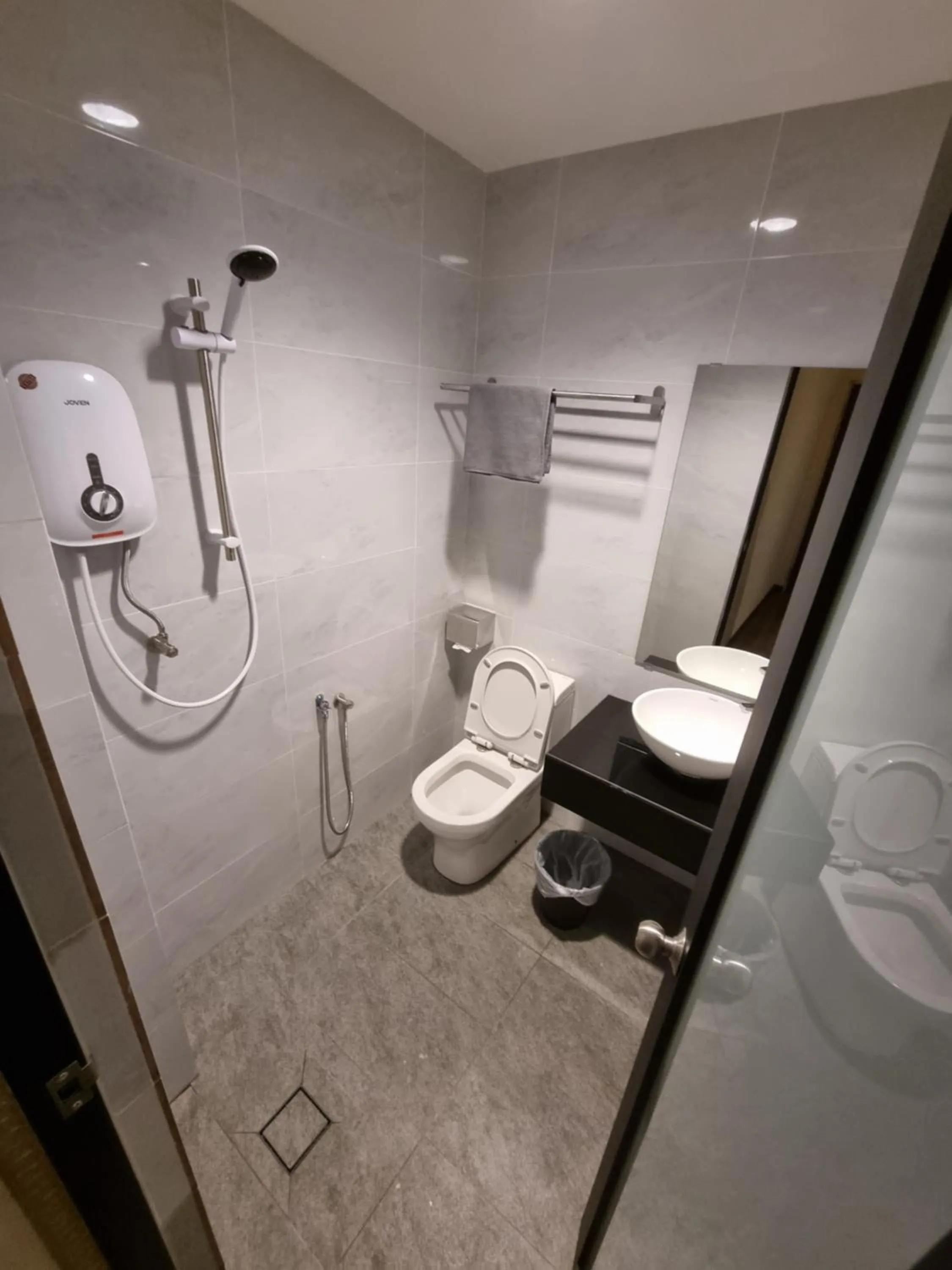 Bathroom in MIICO Hotel @ Mount Austin