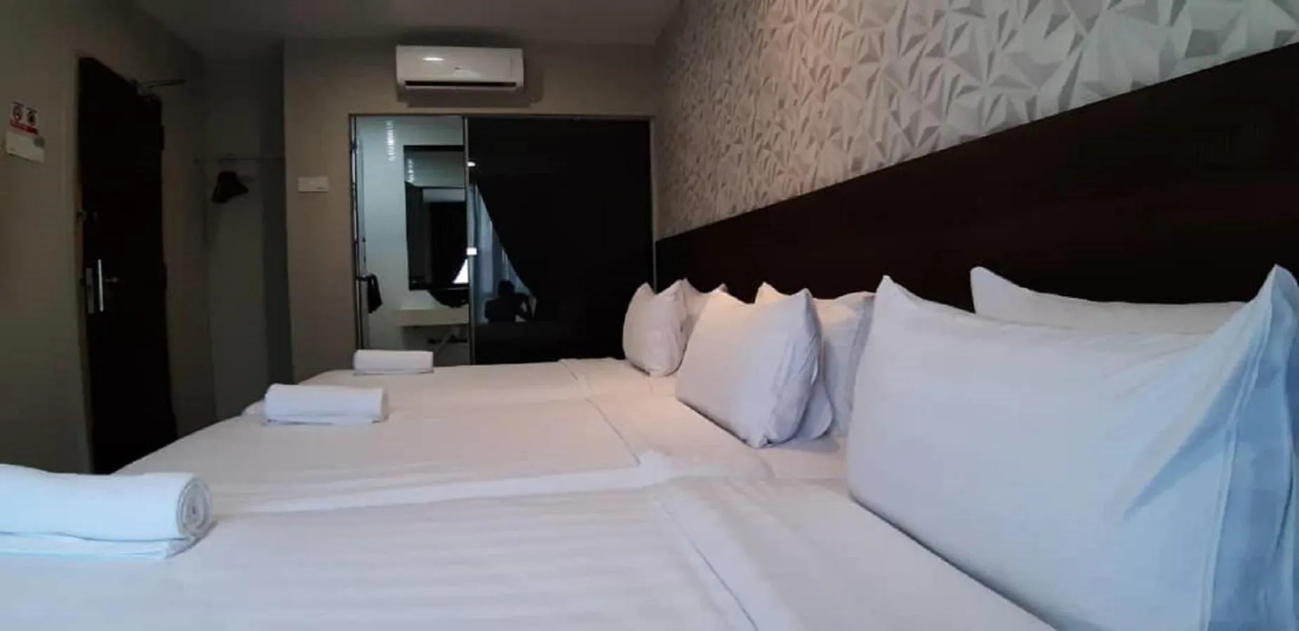 Bed in MIICO Hotel @ Mount Austin