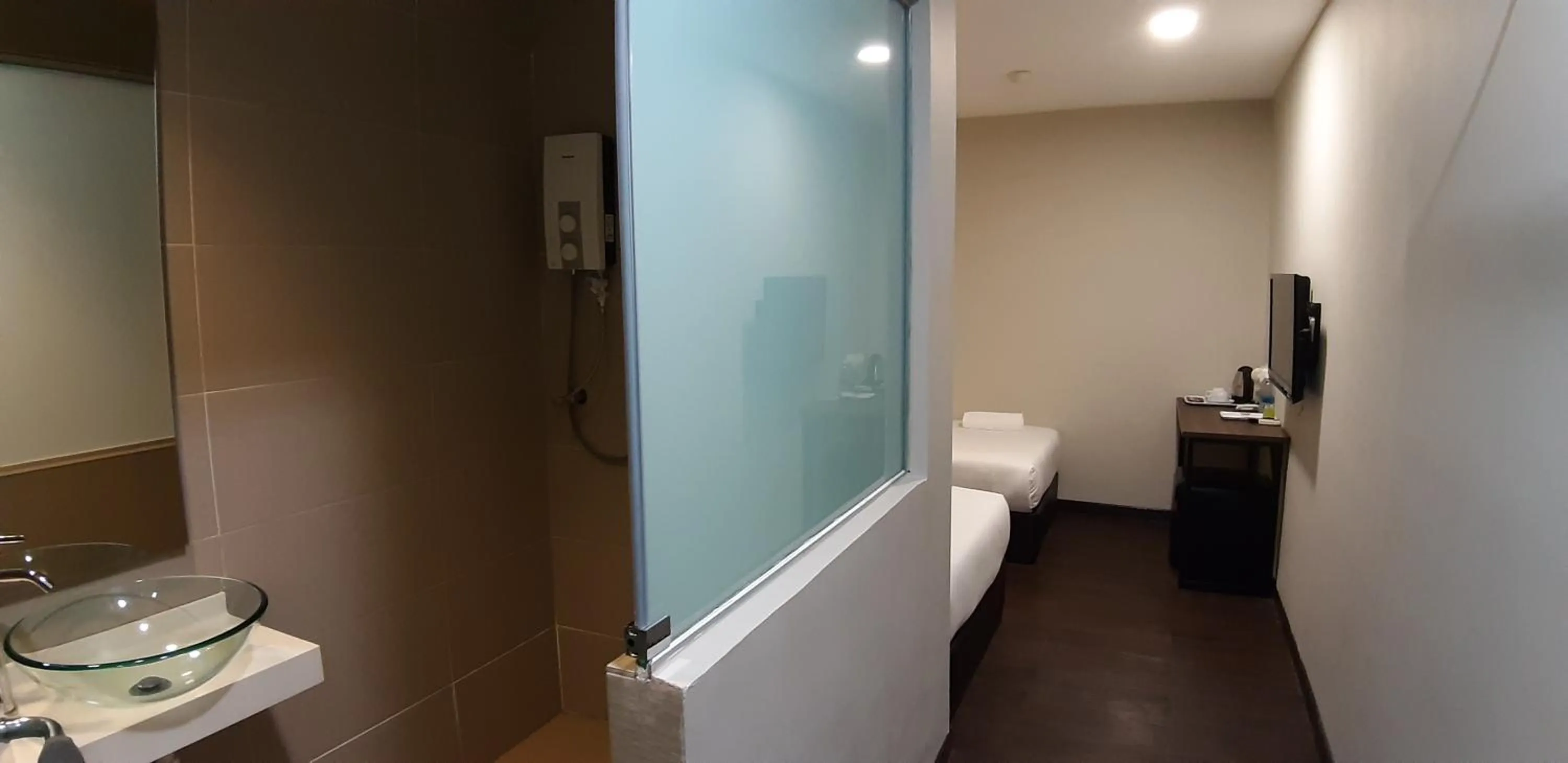 Bathroom in MIICO Hotel @ Mount Austin