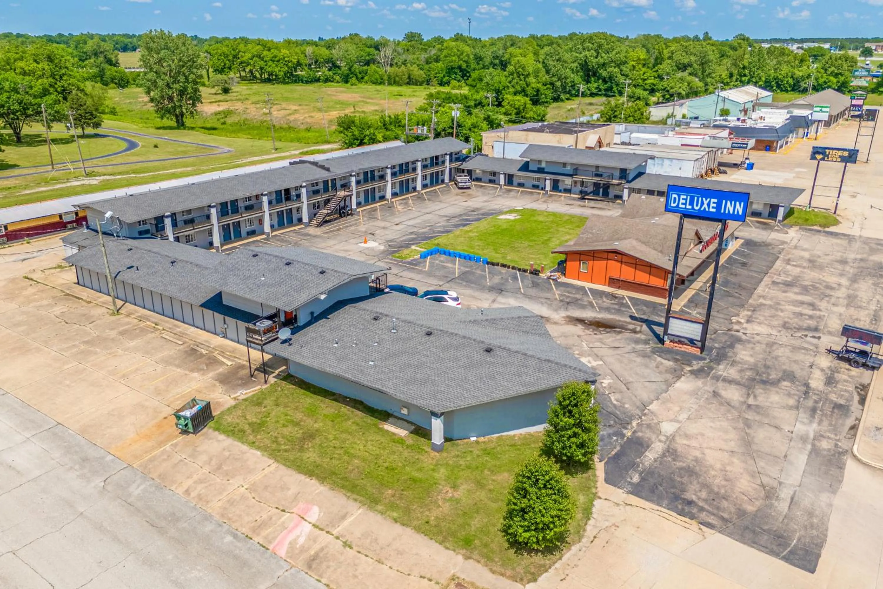 Bird's eye view in Deluxe Inn & Suites By OYO Miami OK