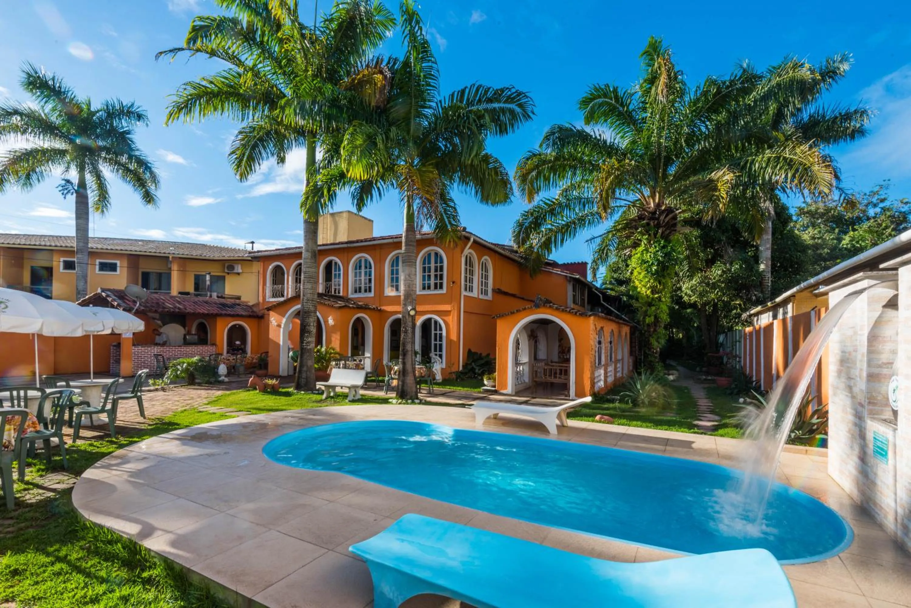 Property building in Vale Verde Praia Hotel