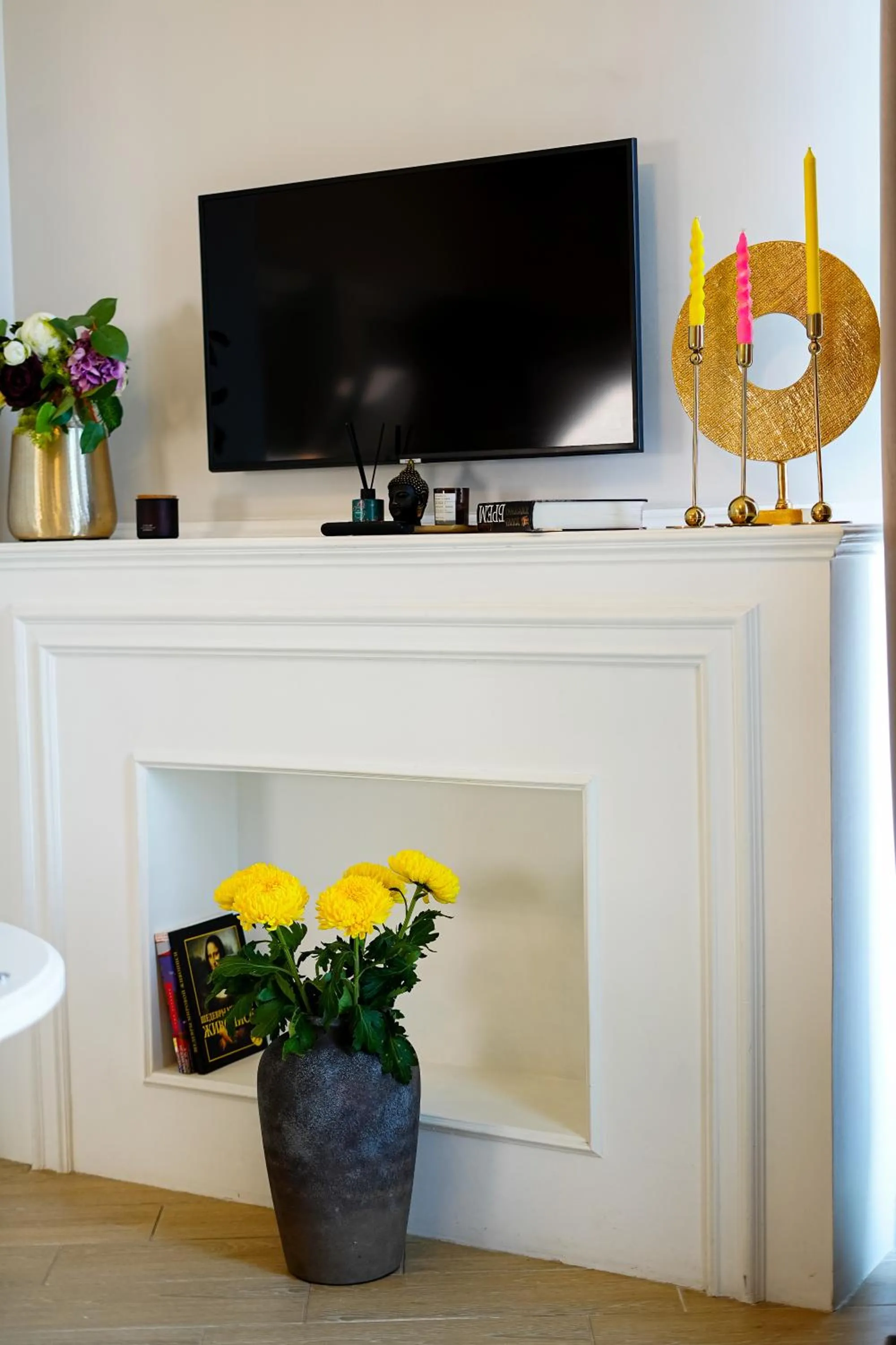 TV and multimedia in Apart hotel Greenwood near Sea