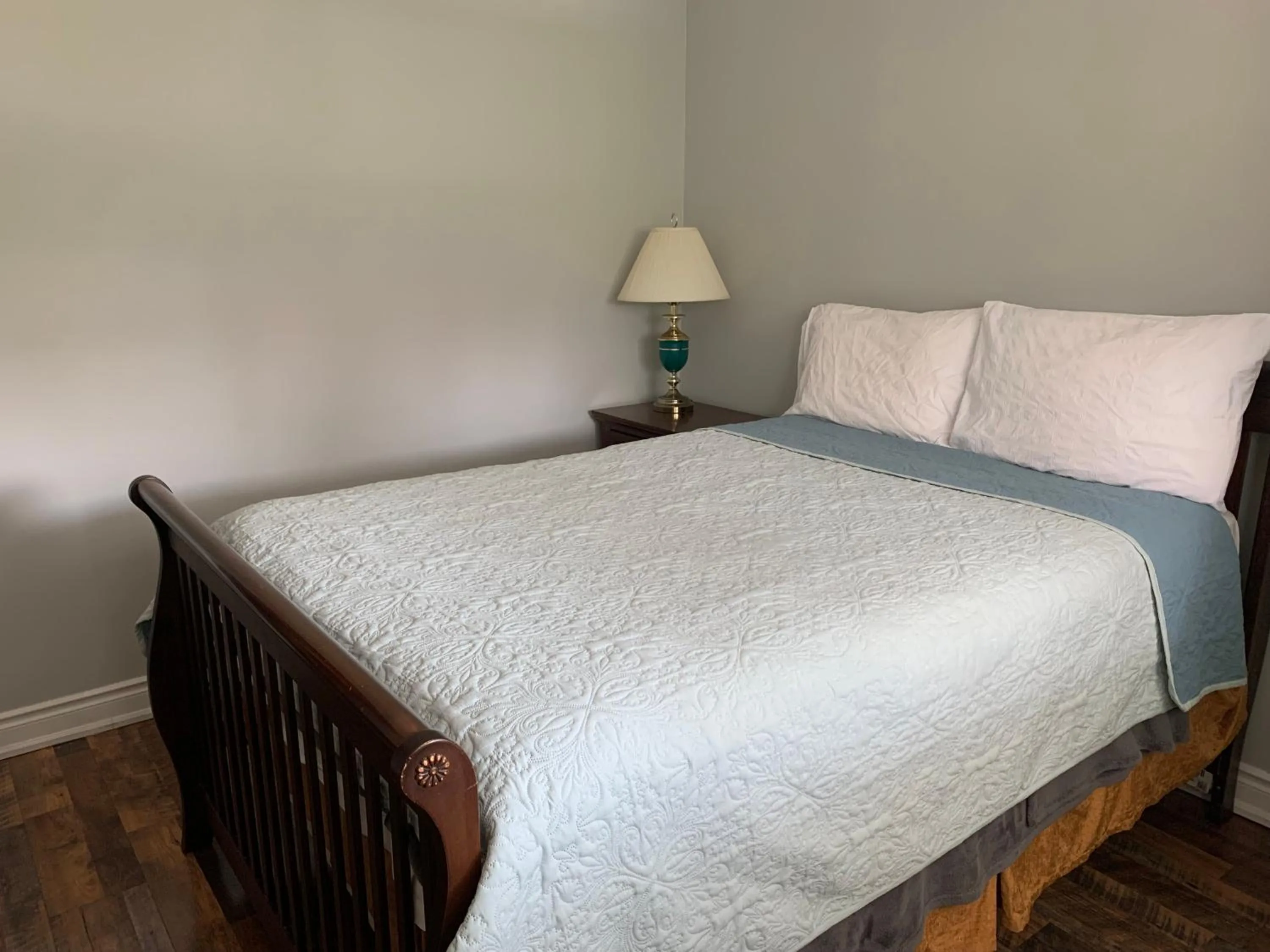 Niagara Falls Motor Lodge