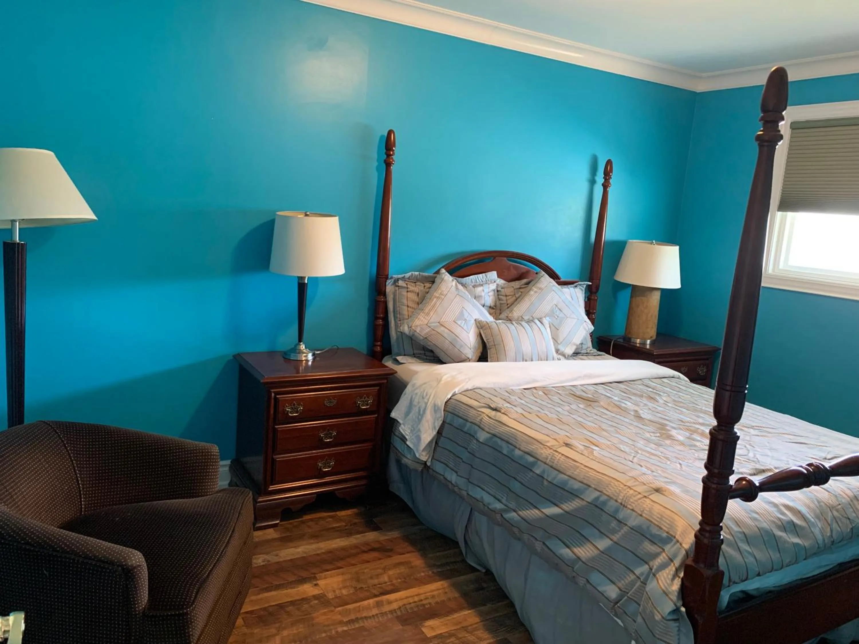 Niagara Falls Motor Lodge