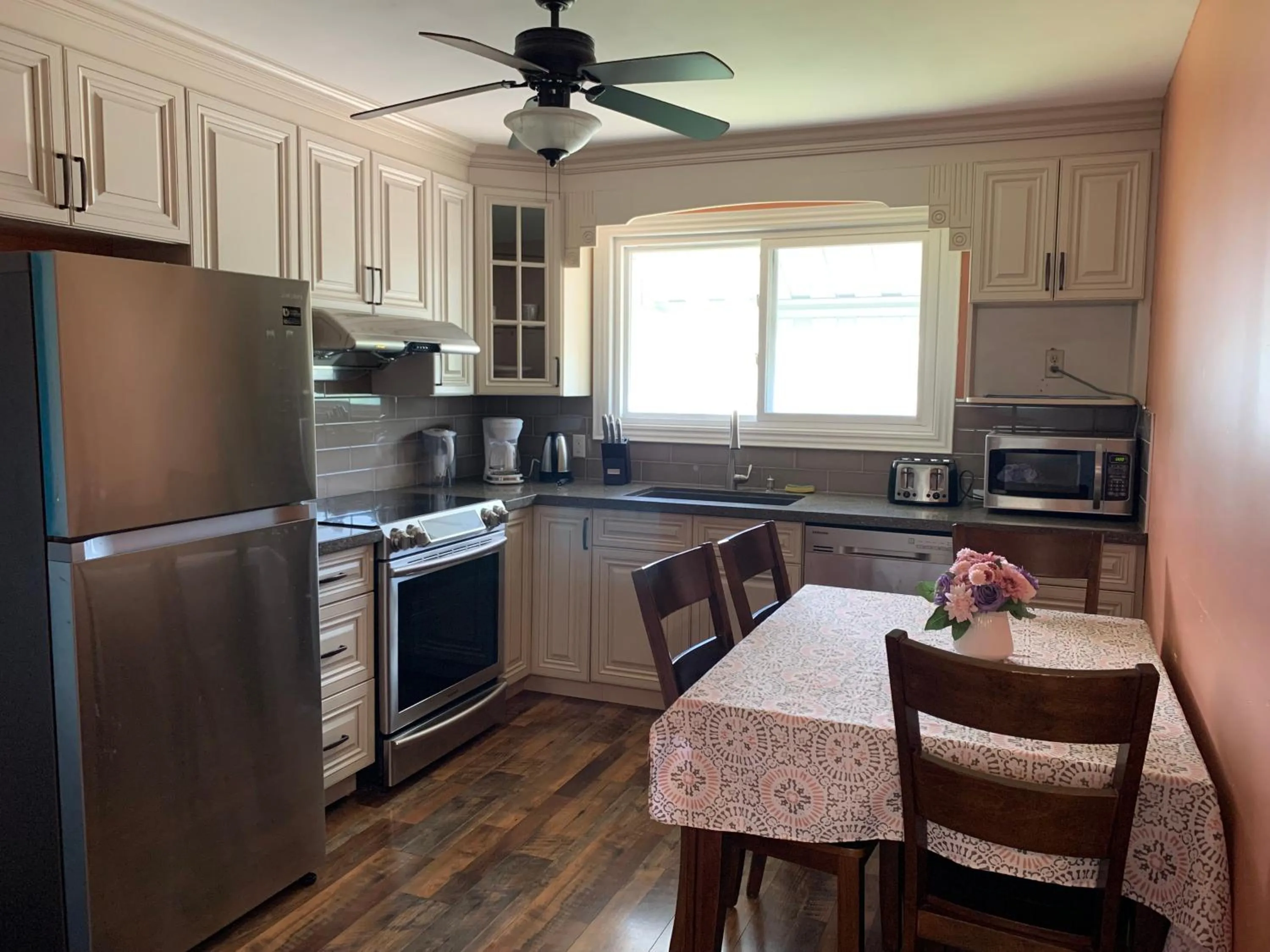 Niagara Falls Motor Lodge