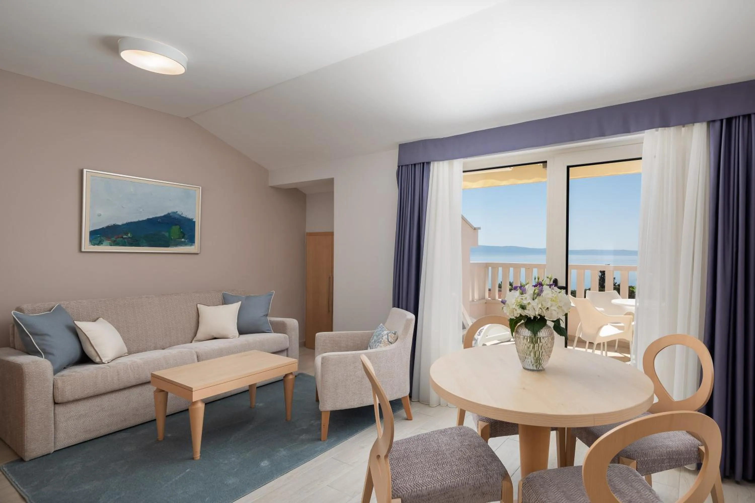 Living room in Aparthotel Flora