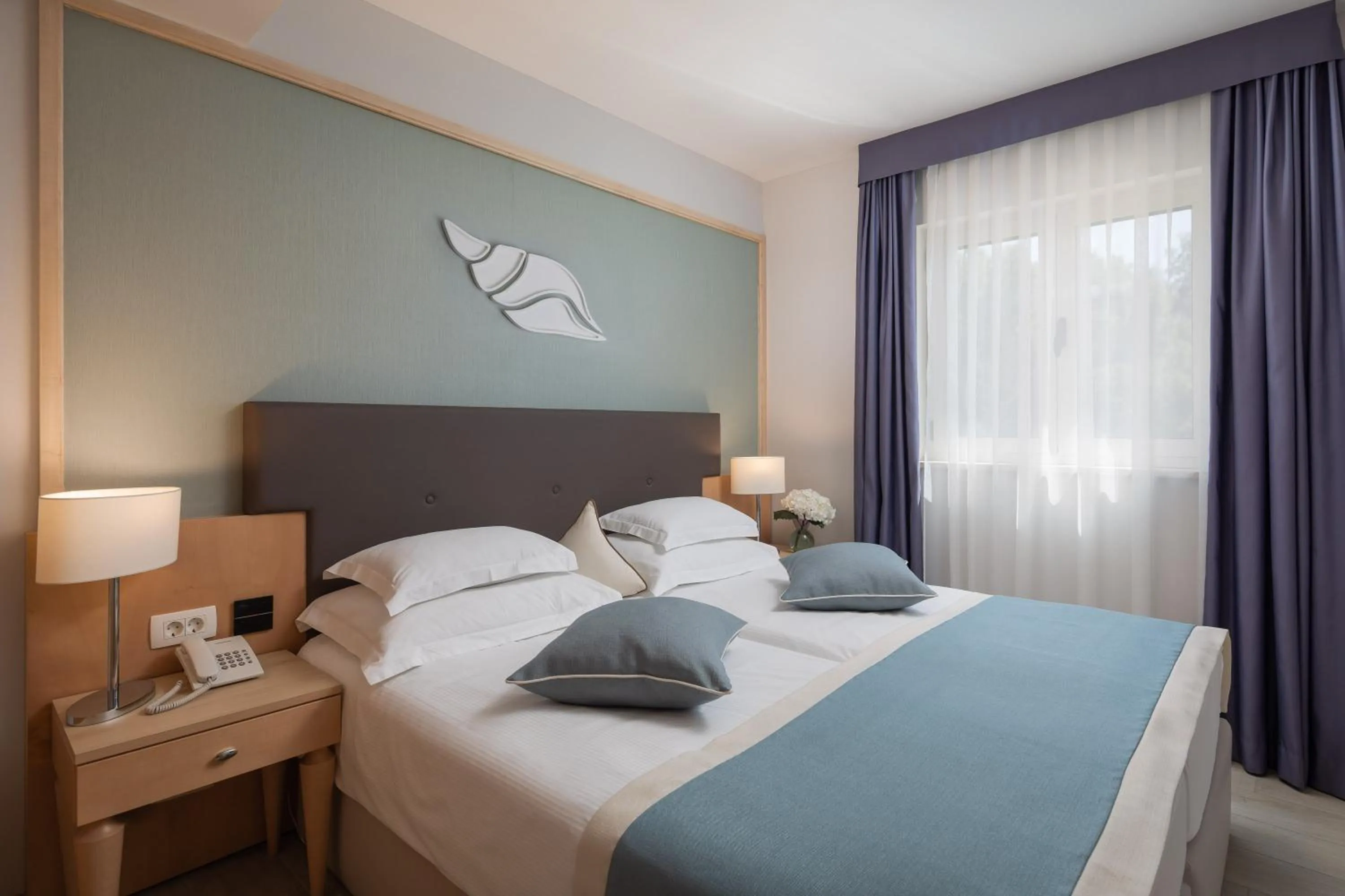 Bedroom, Bed in Aparthotel Flora