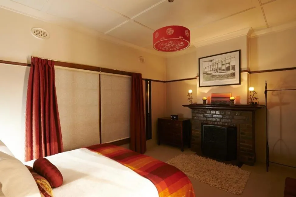 Photo of the whole room, Bed in Cable Station Accommodation