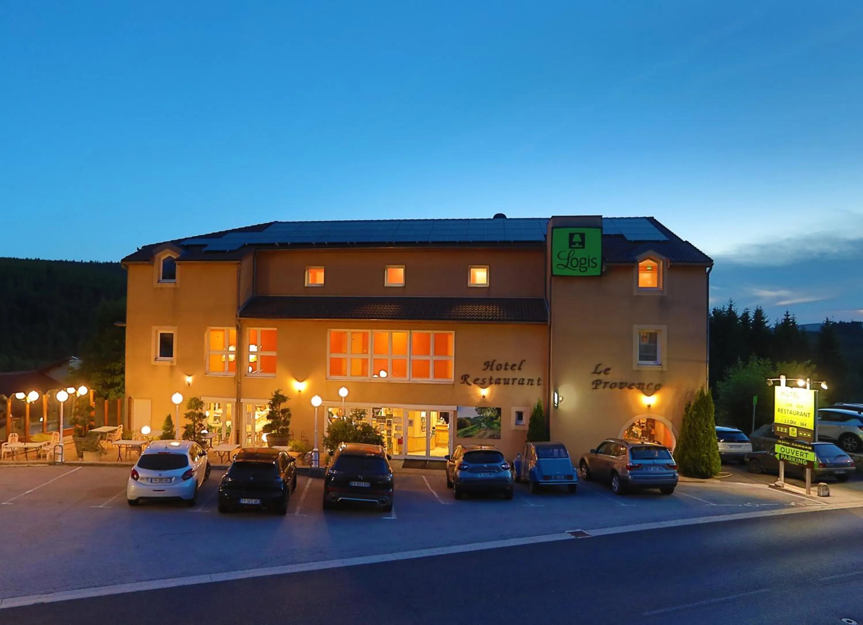 Logis Hotel Spa Restaurant Le Provence