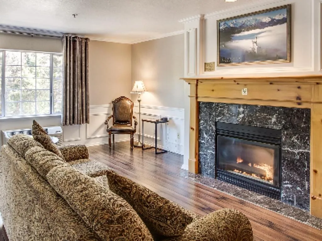 Bedroom in Leavenworth Village Inn
