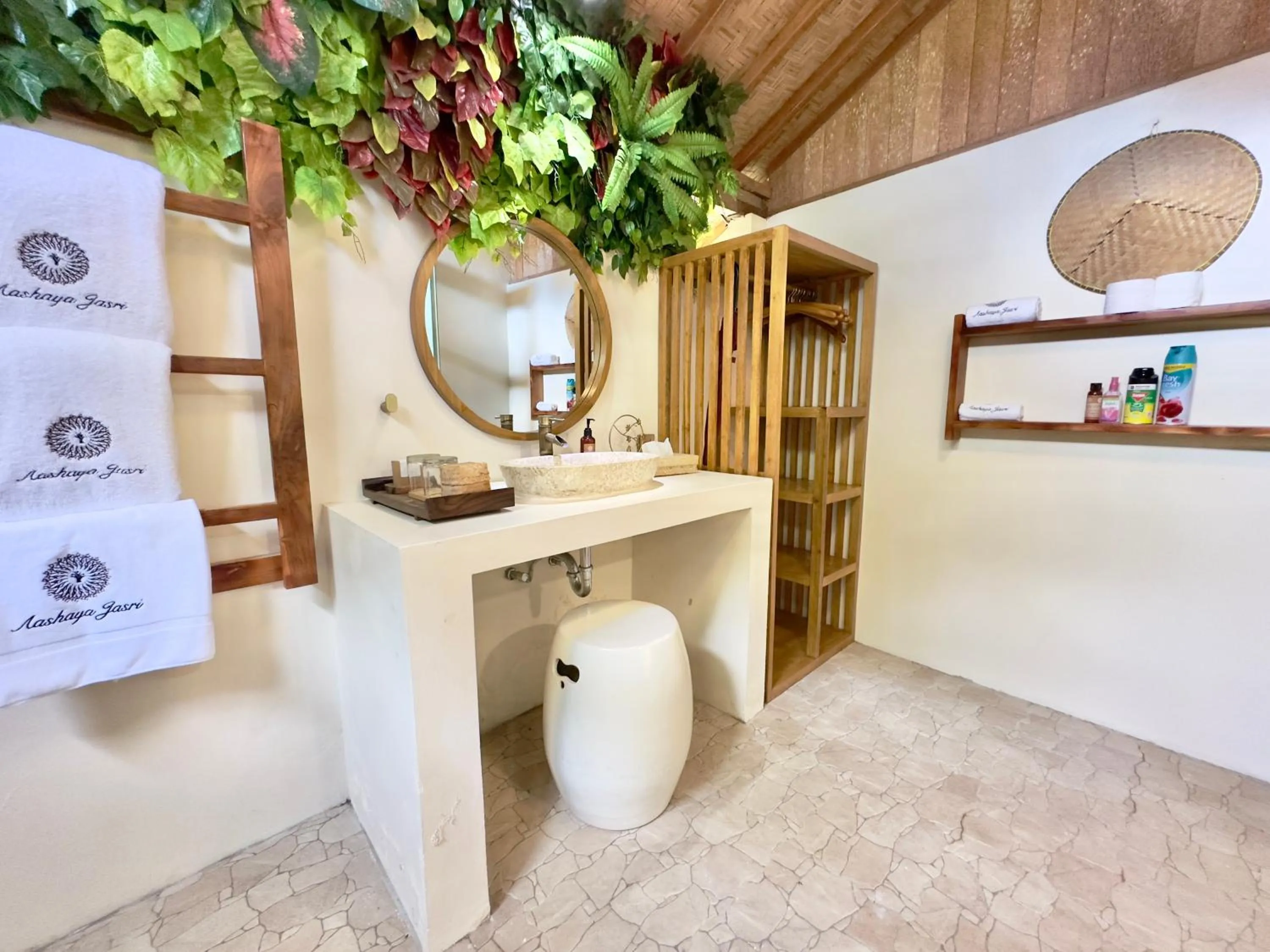 Aashaya Jasri Resort