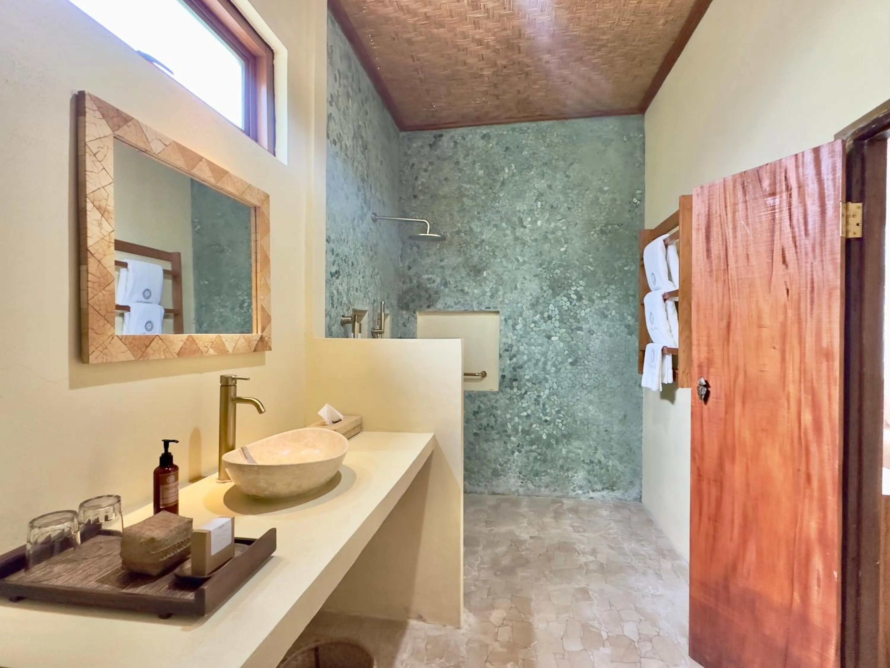 Aashaya Jasri Resort